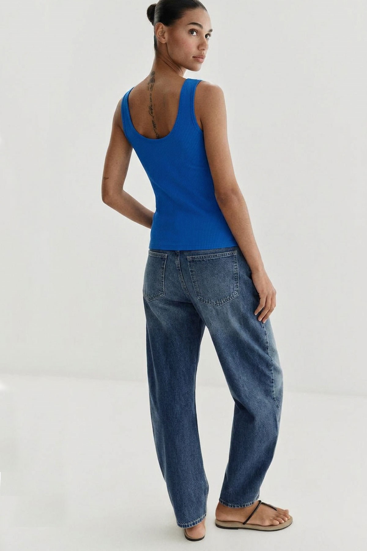 2 Adet Fitilli Fitted Ön ve Arka U Yaka Askılı Tişört