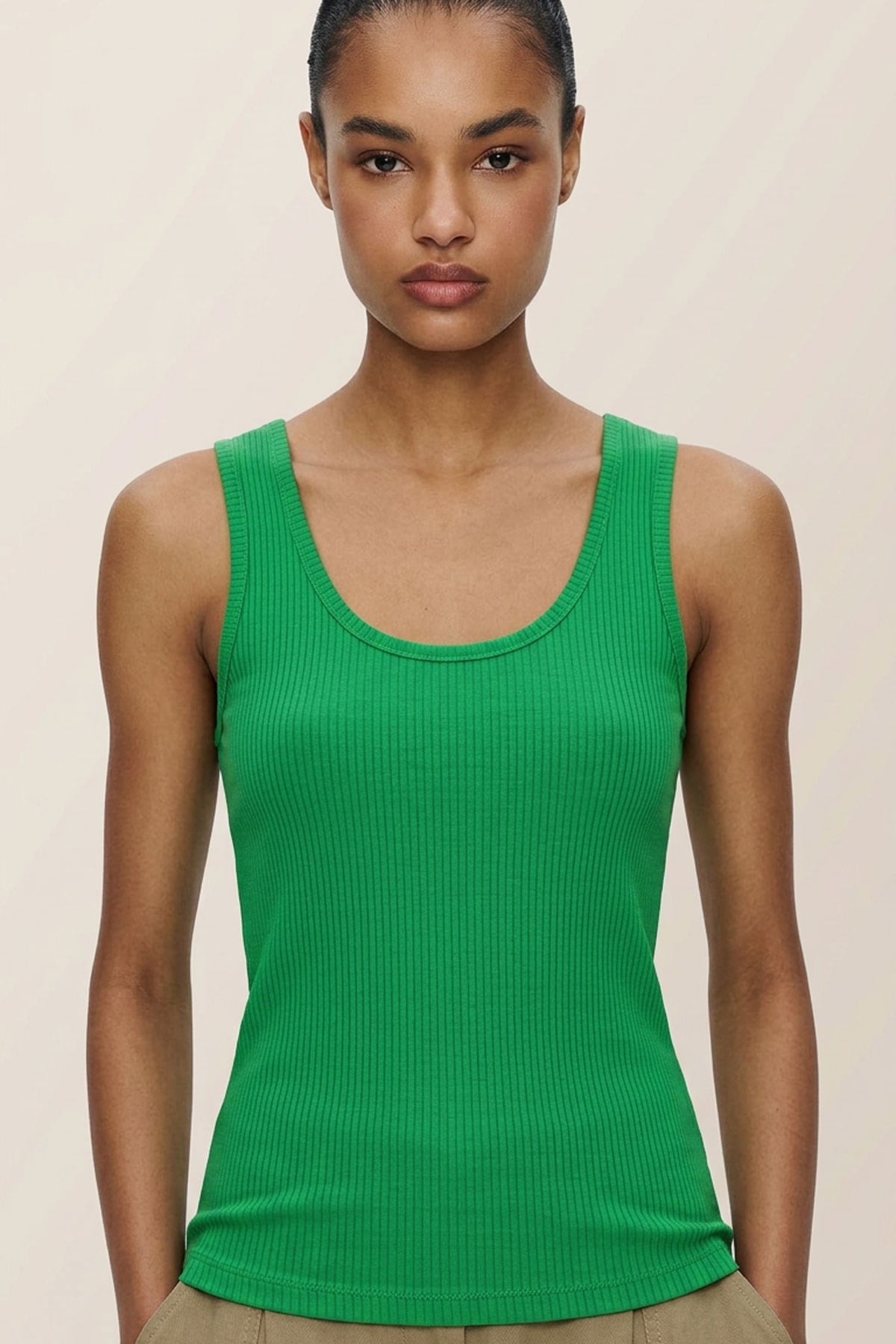 2 Adet Fitilli Fitted Ön ve Arka U Yaka Askılı Tişört