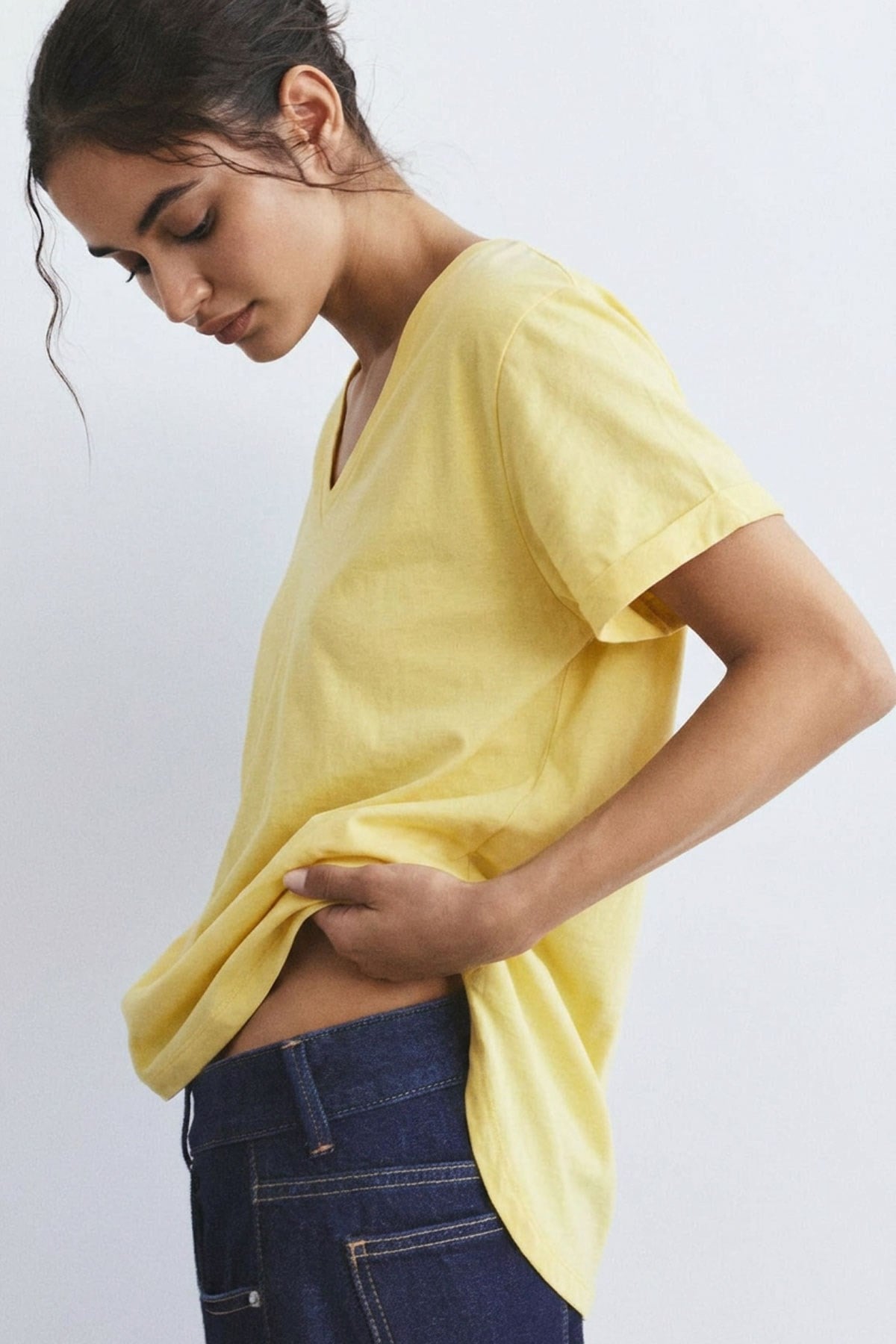 2 Adet V Yaka Basic Viskon Karışımlı Tişört