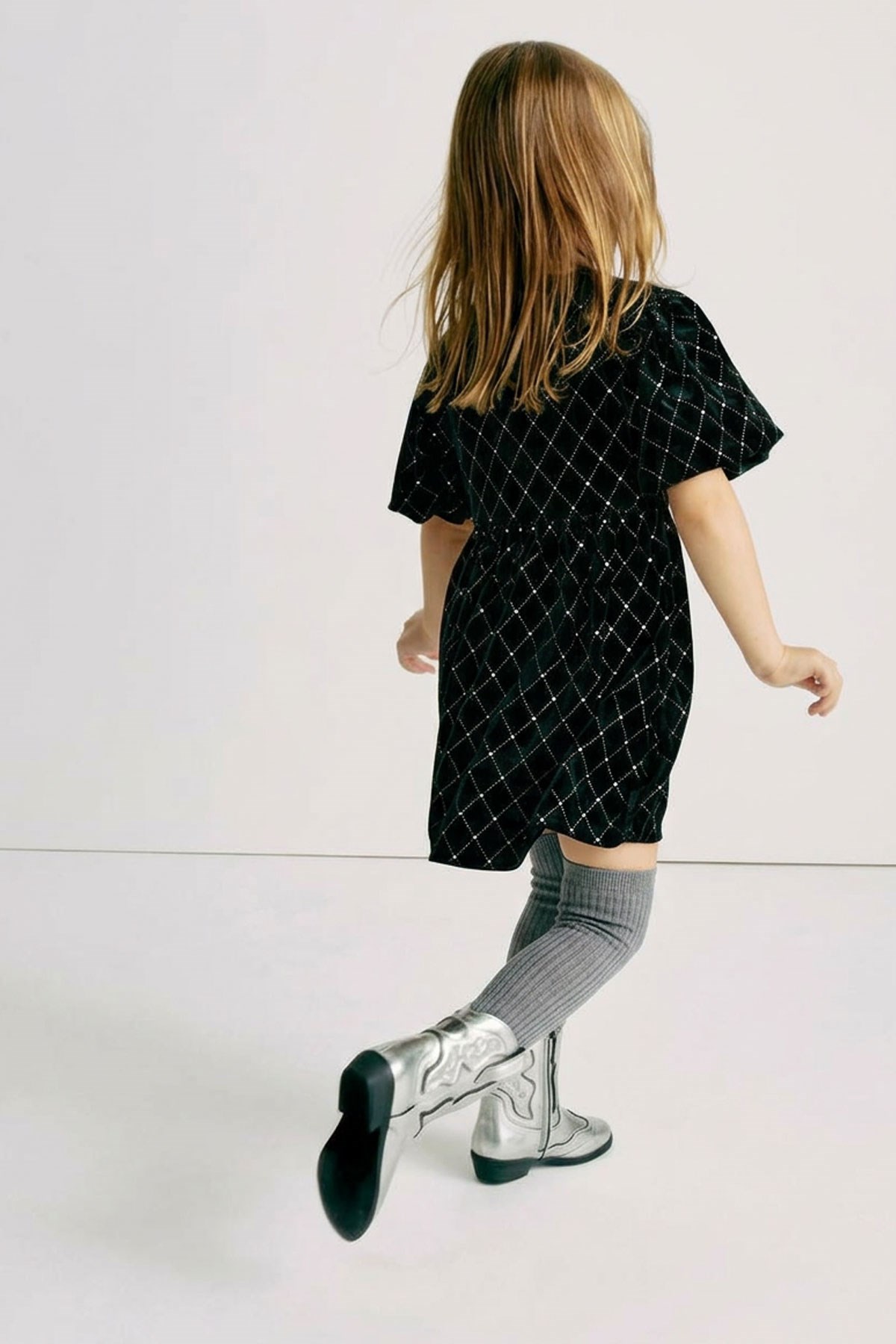 İnce Fitilli Diz Üstü Pamuk Karışımlı Çocuk Çorap