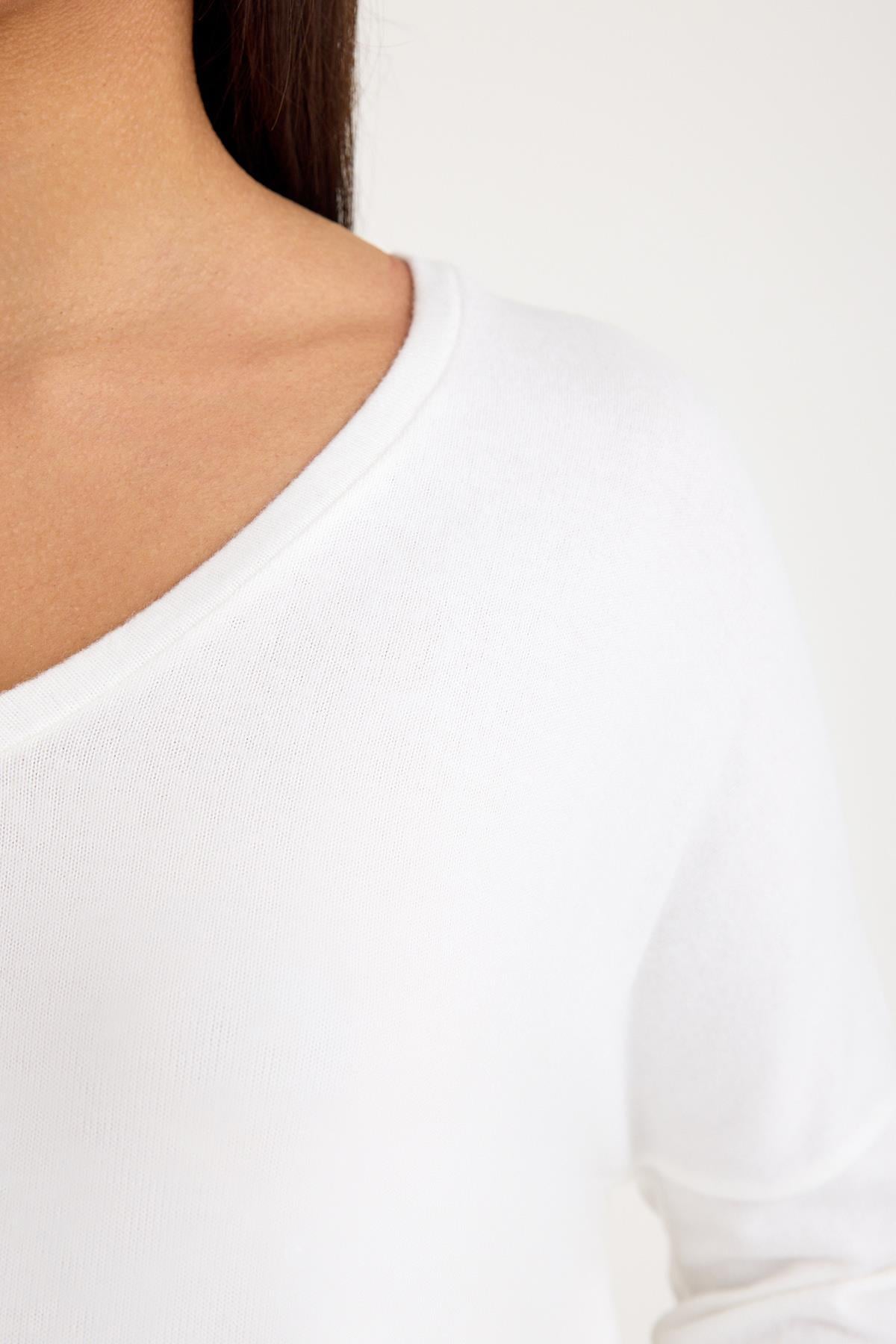 V Yaka Yarasa Kol Basic Triko Kazak