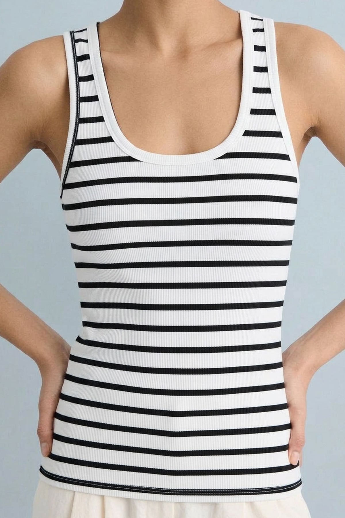 Fitilli Fitted Ön ve Arka U Yaka Askılı Tişört