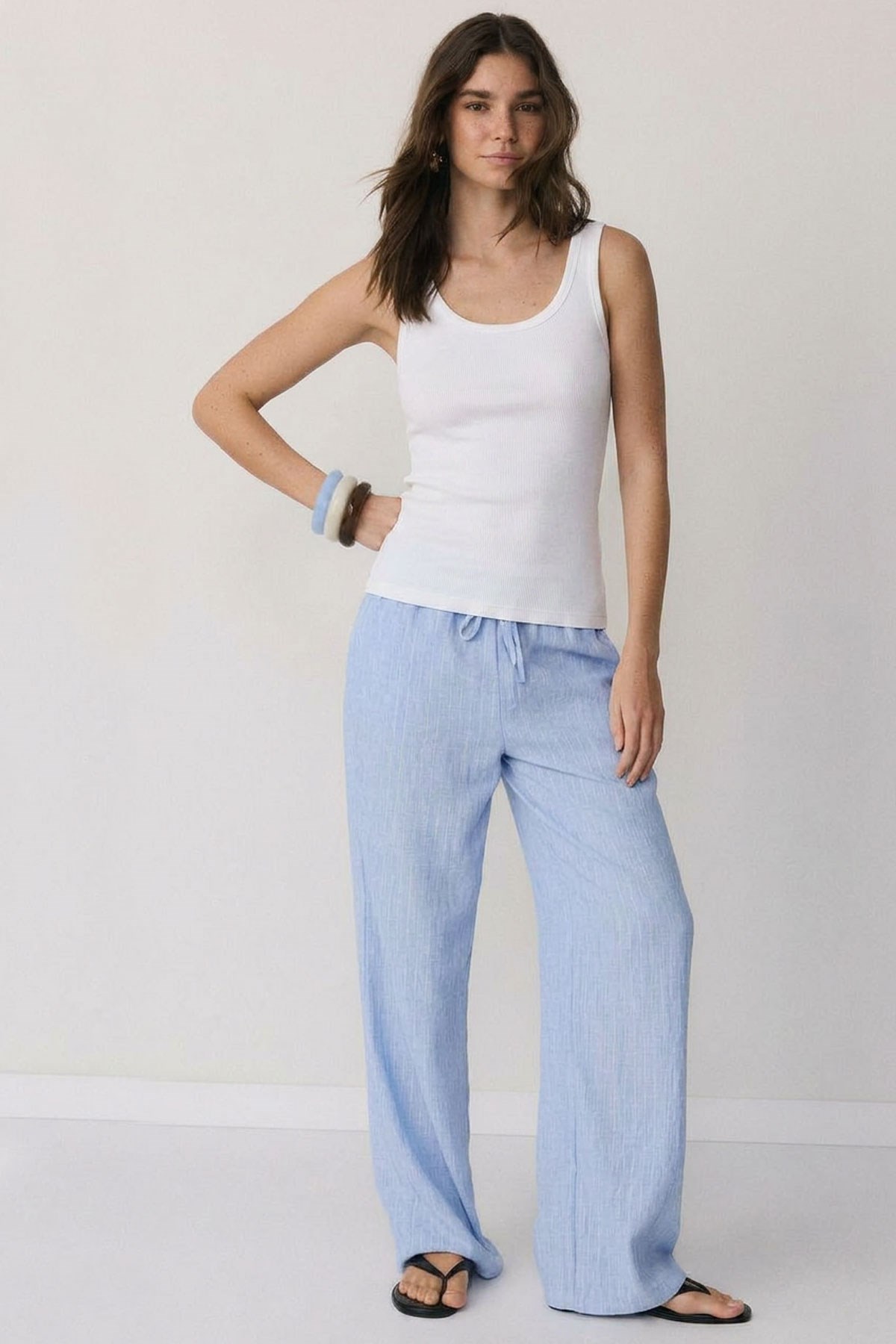 Fitilli Fitted Ön ve Arka U Yaka Askılı Tişört