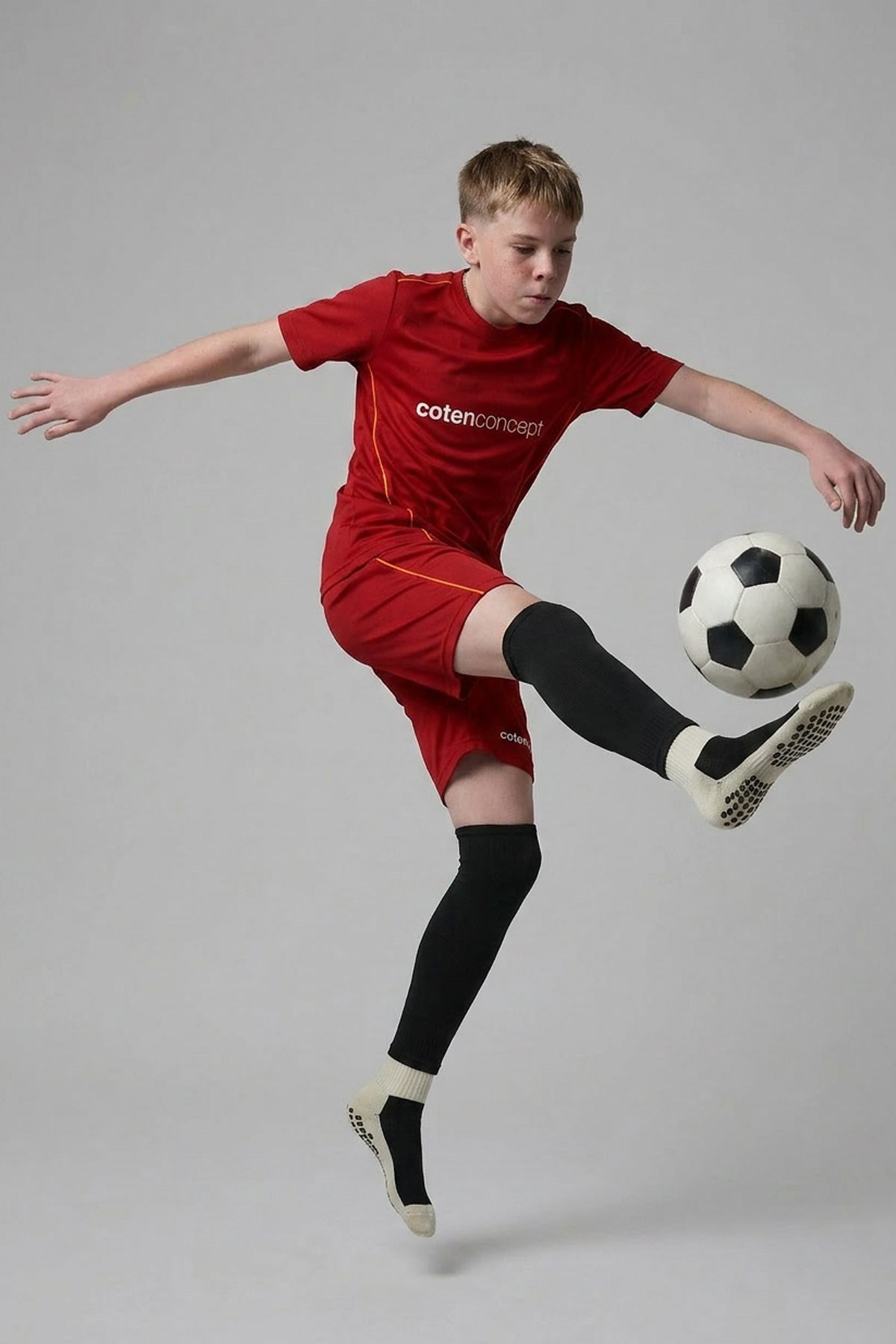 2 Çift Profesyonel Tabansız Bilek Üstü Futbol Çorabı Tozluk - Kaydırmaz Çorap Uyumlu Konç