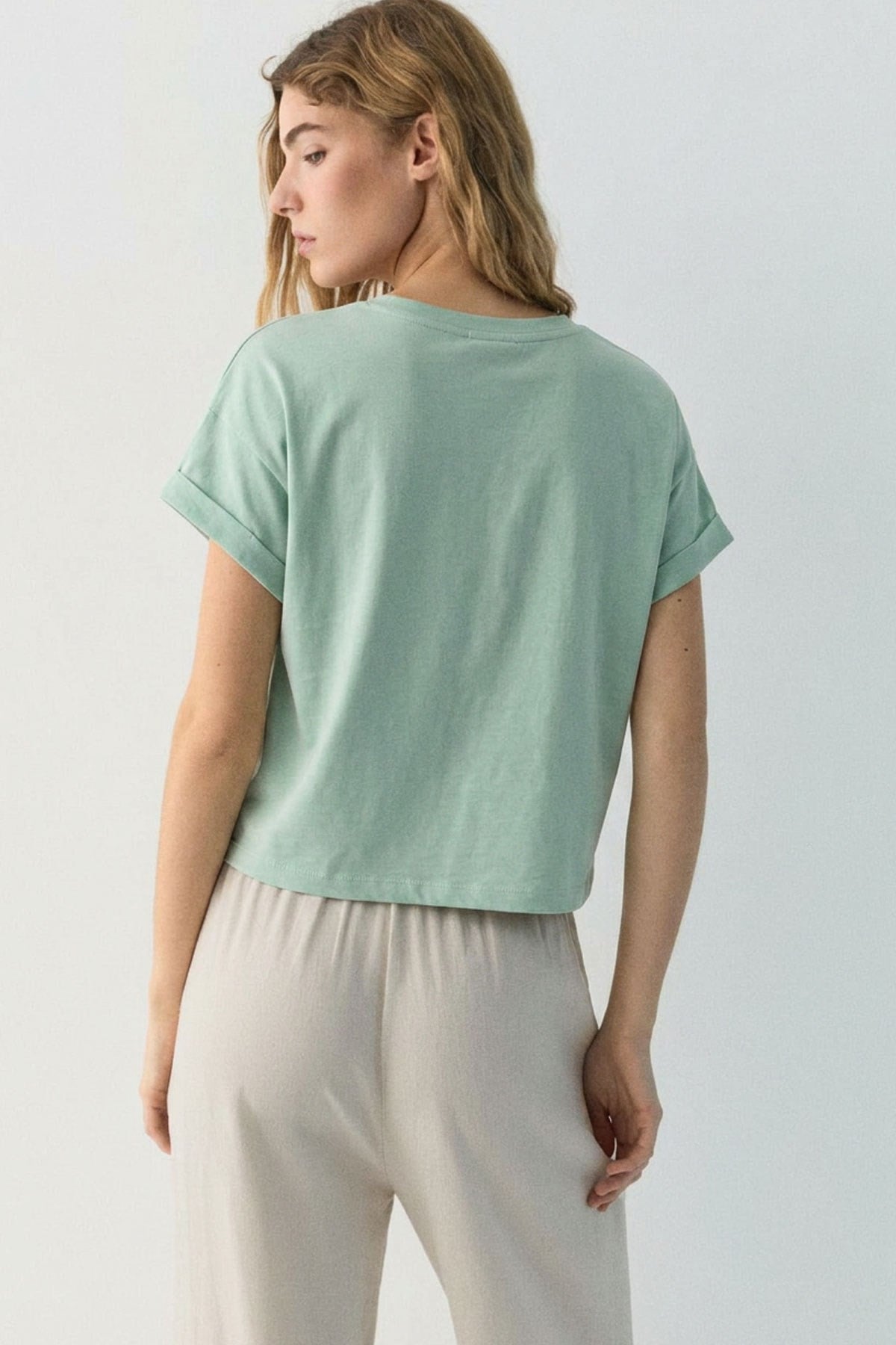 2 Adet Katlamalı Kollu Basic Bisiklet Yaka Kadın Tişört