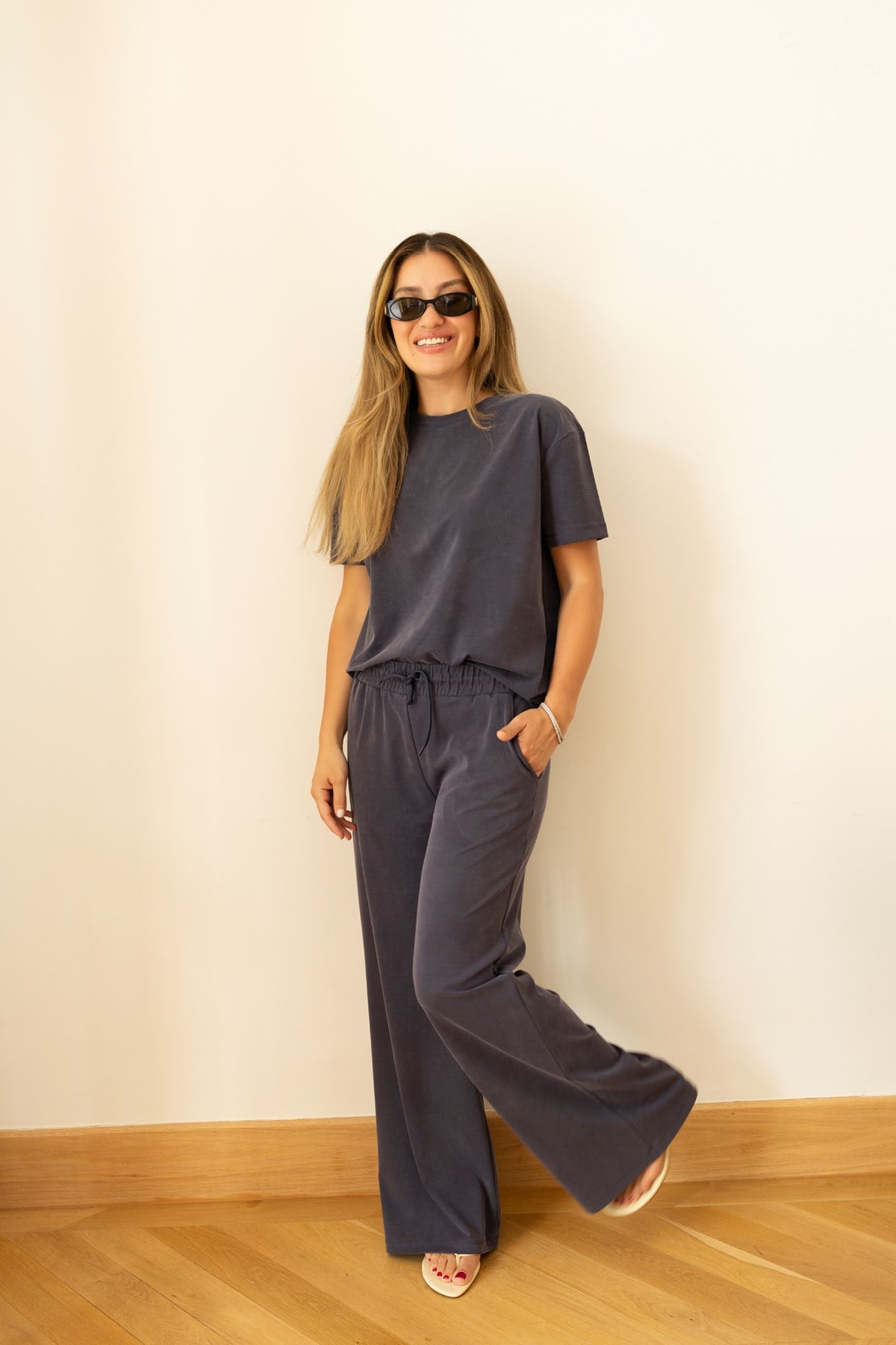 Antrasit Oversize T-Shirt Ve Pantolon Takım