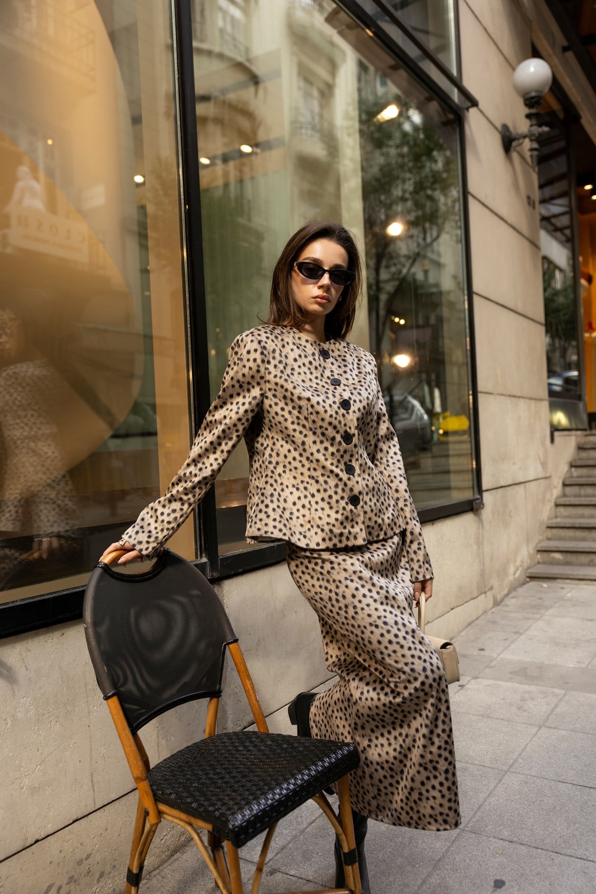 Bej Leopar Desen Belden Oturmalı Ceket