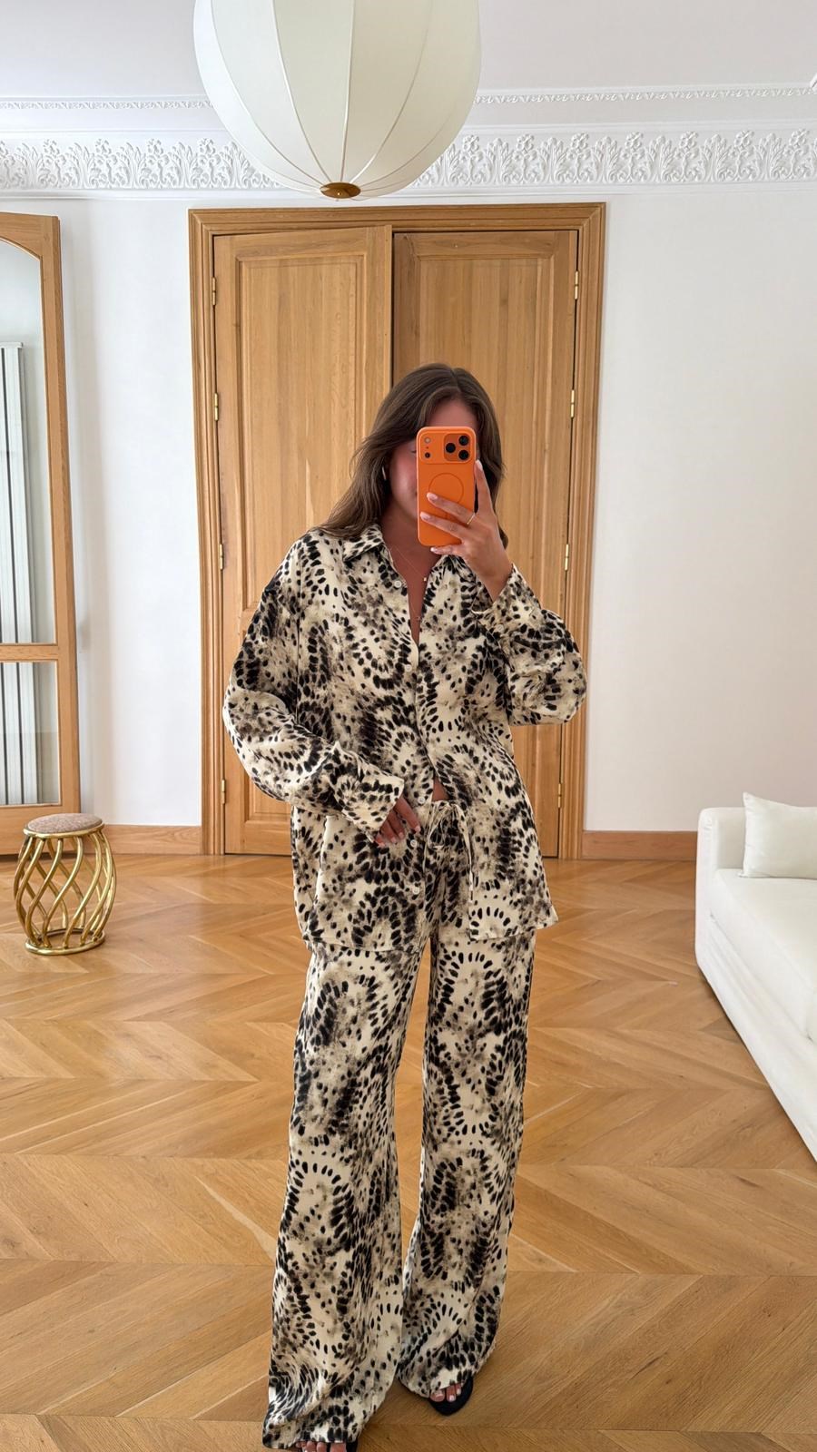 Bej Leopar Desen Gömlek Pantolon Saten Takım