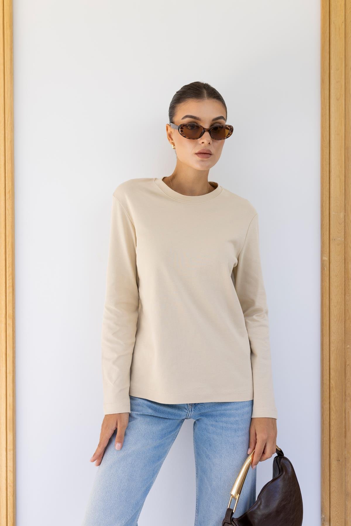 Bej Oversize Bisiklet Yaka Uzun Kol T-Shirt