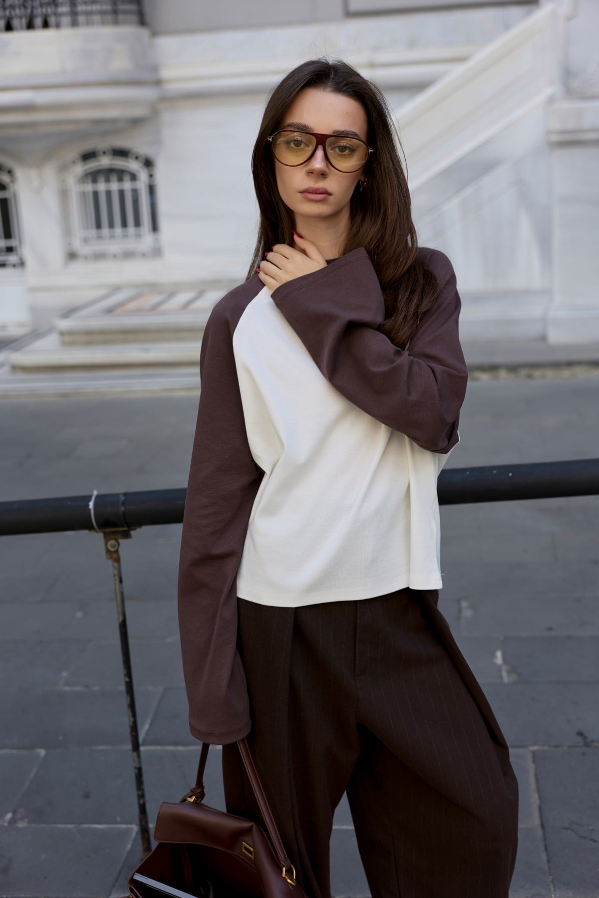 Beyaz-Kahve Kolları Renk Geçişli Oversize Sweat