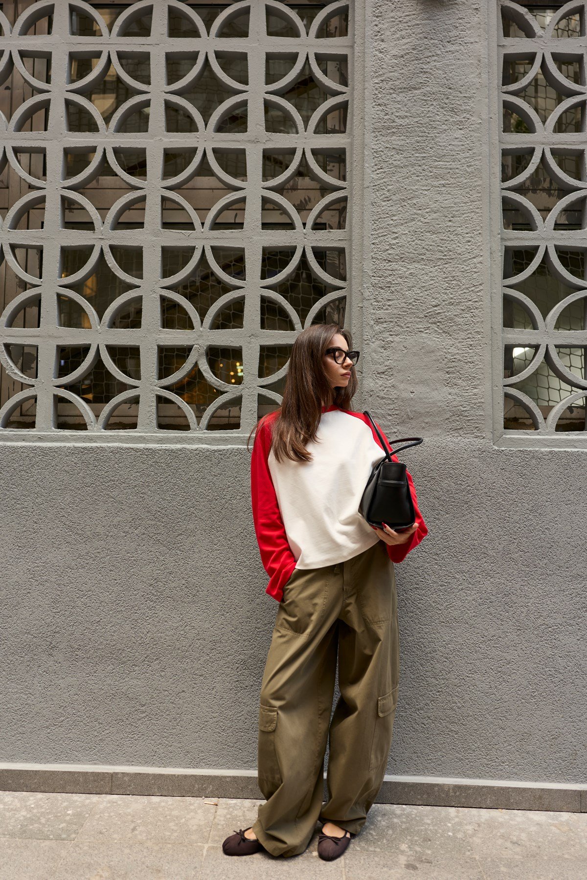 Beyaz-Kırmızı Kolları Renk Geçişli Oversize Sweat