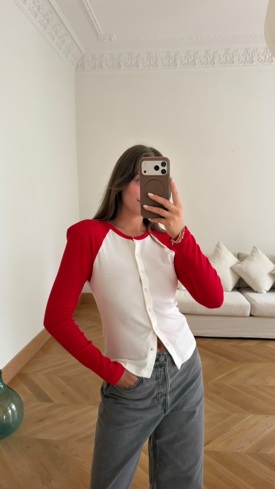 Beyaz-Kırmızı Vatkalı Çıt Çıt Detaylı Renk Geçişli SweatShirt