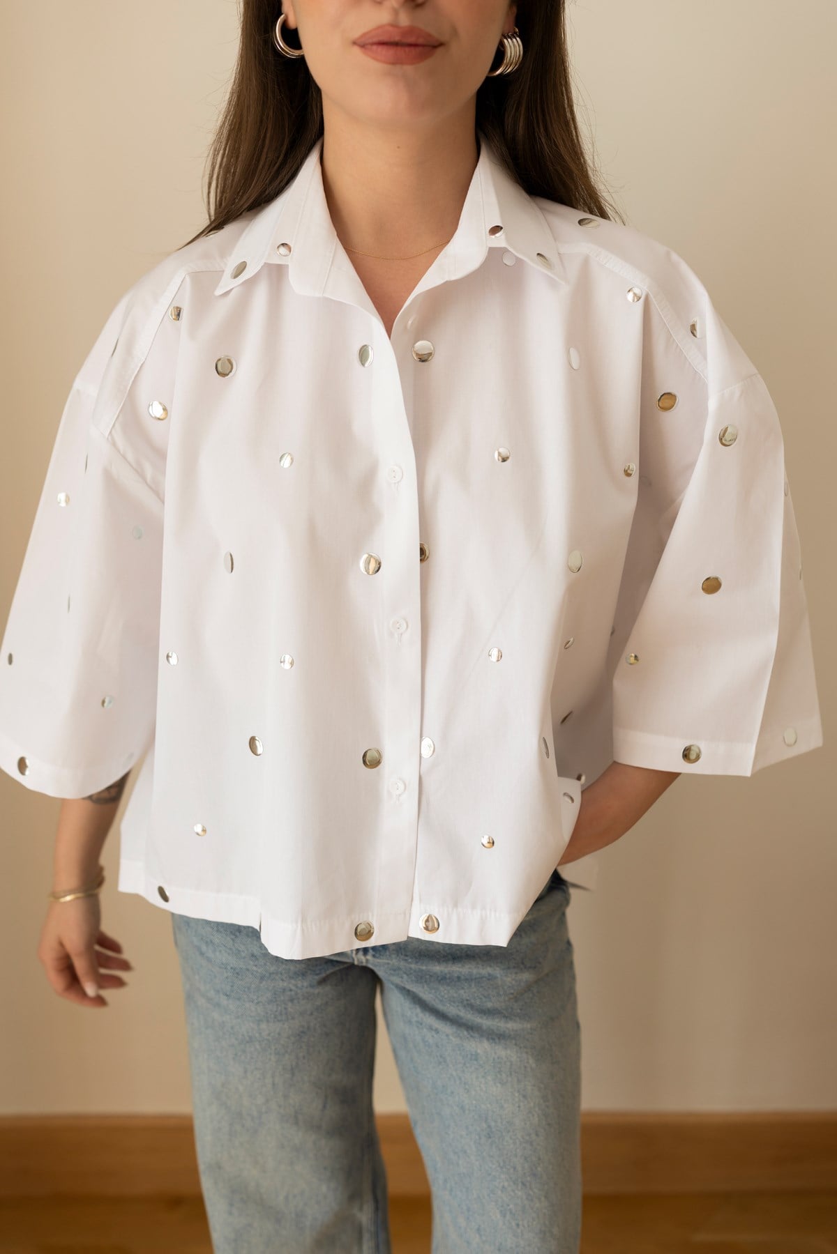 Beyaz Oversize Drop Detaylı Gömlek