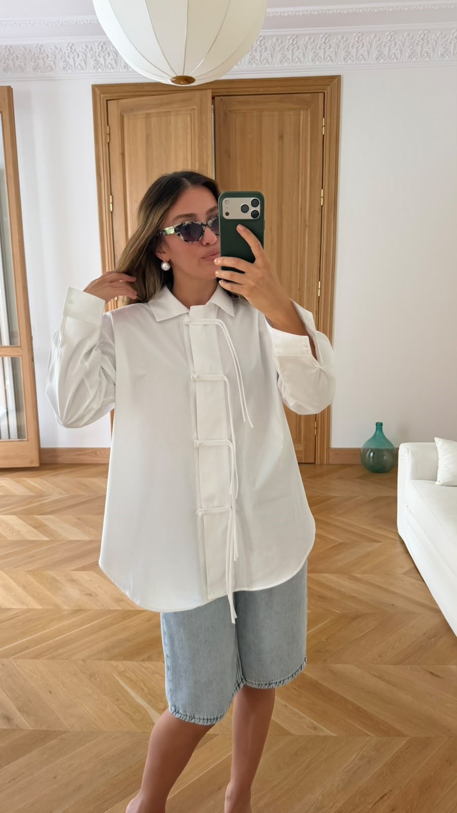 Beyaz Oversize Japon Düğme Detaylı Gömlek