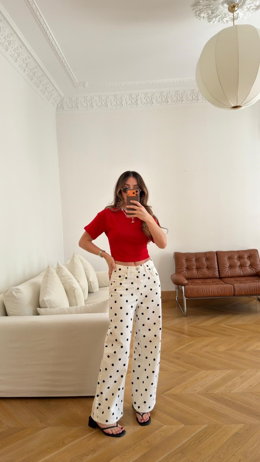 Beyaz-Siyah Yüksek Bel Puantiyeli Baggy Jean Pantolon