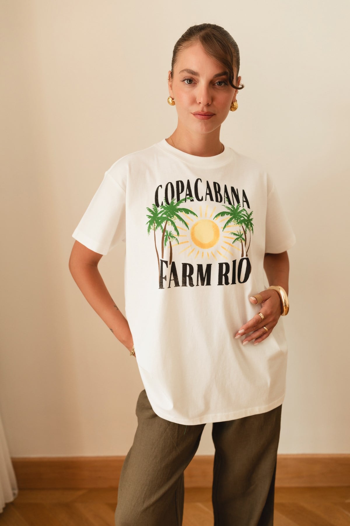 Beyaz Yazı Ve Palmiye Detaylı Oversize T-Shirt
