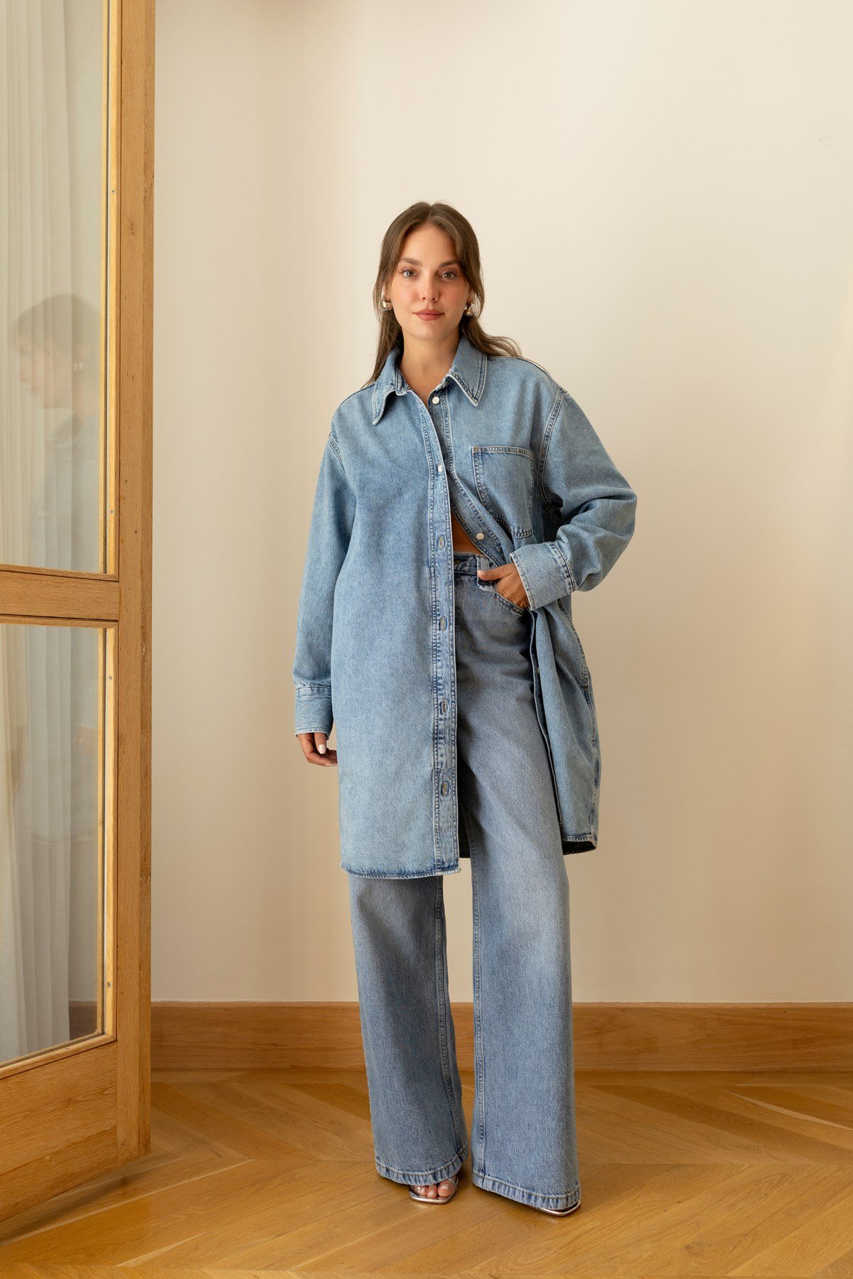 Buz Mavi Önden Tek Cepli Denim Elbise