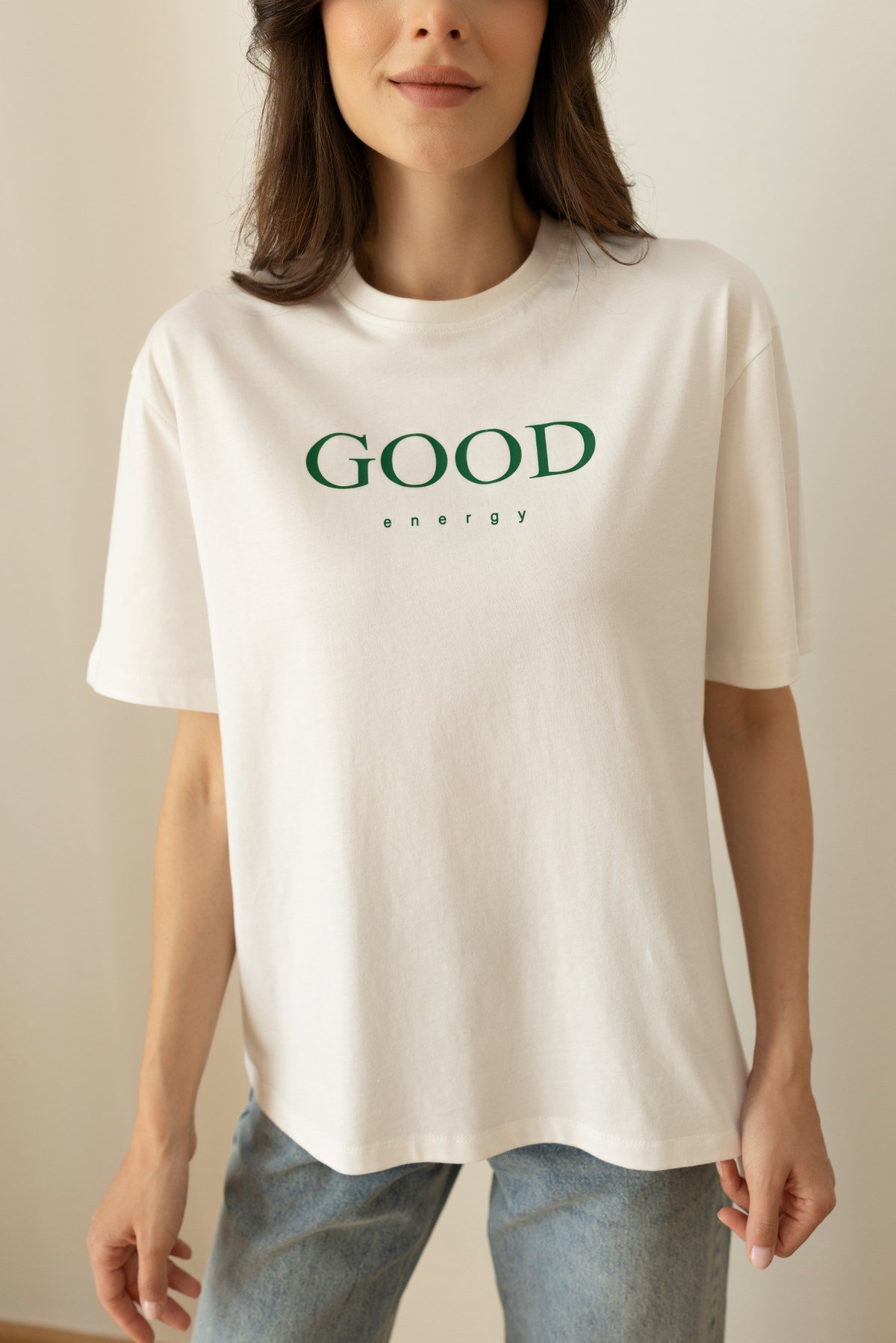 Ekru Good Energy Yazı Baskılı T-Shirt