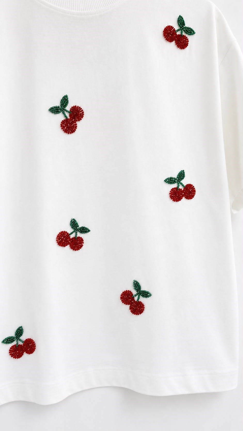Ekru Kiraz Boncuk İşlemeli Oversize T-Shirt