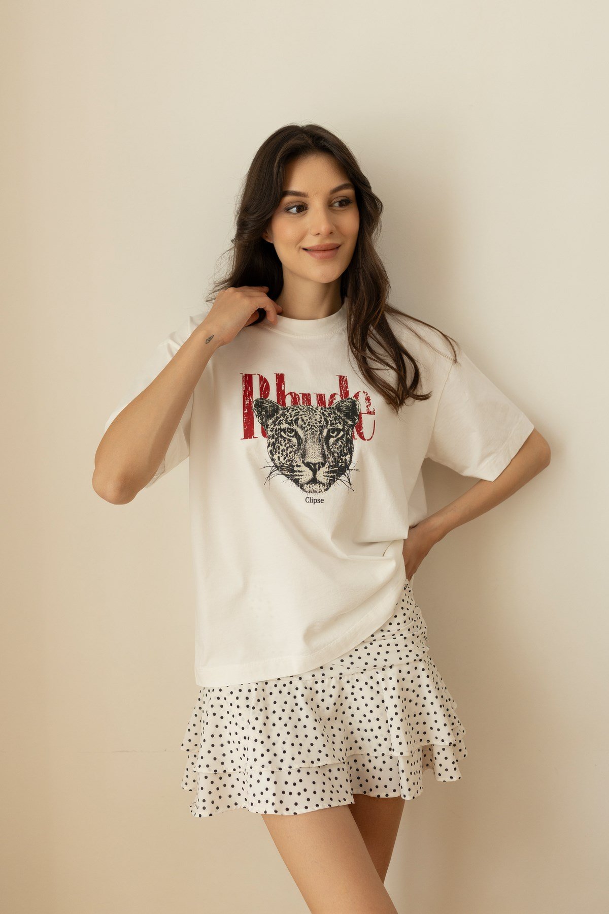 Ekru Leopar Ve Yazı Baskılı Oversize T-Shirt