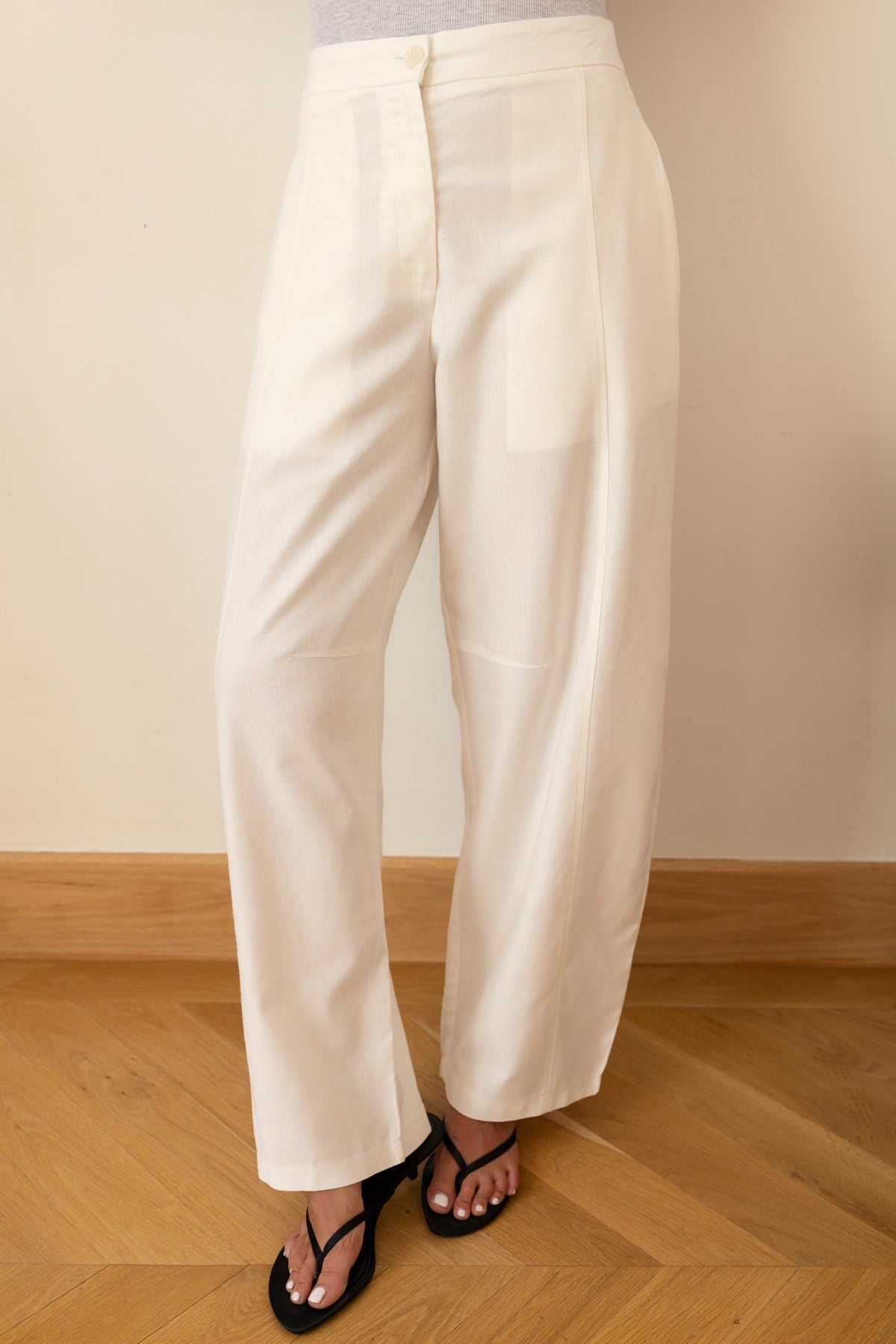 Ekru Önden Çizgi Detaylo Yüksek Bel Slouchy Pantolon