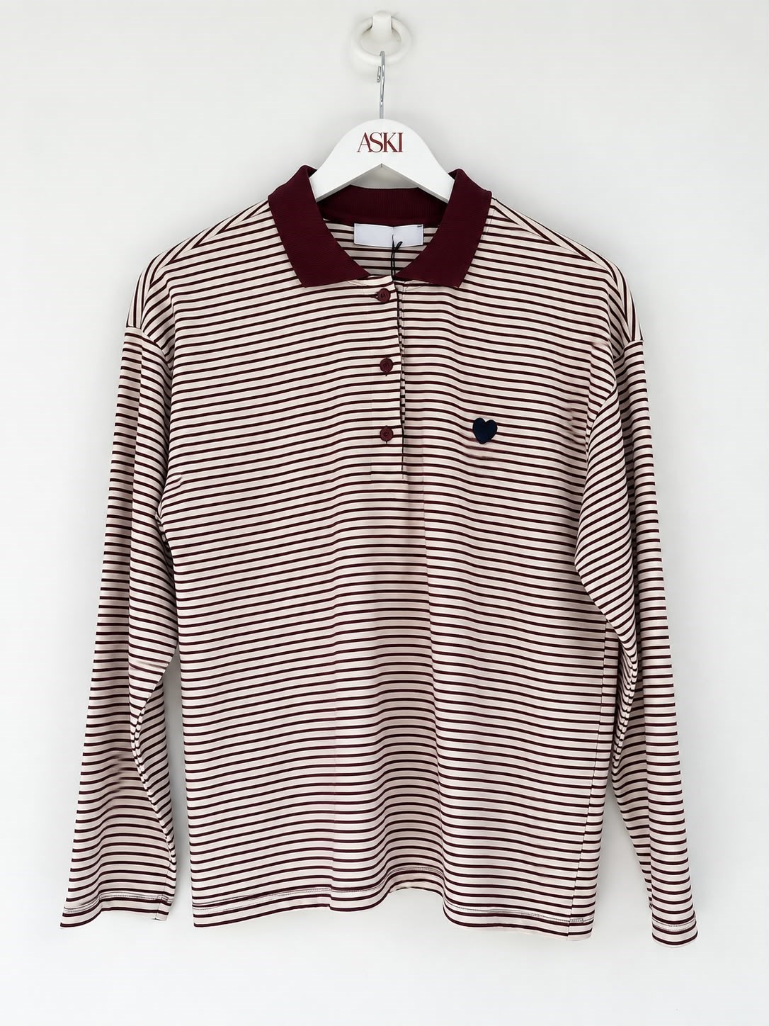 Ekru Polo Yaka Yarım Düğmeli Kalp Nakışlı Çizgili T-Shirt
