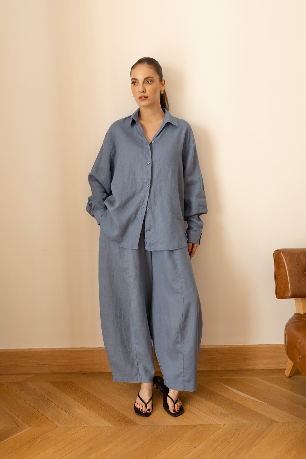 İndigo Oversize Oval Kesim Keten Gömlek