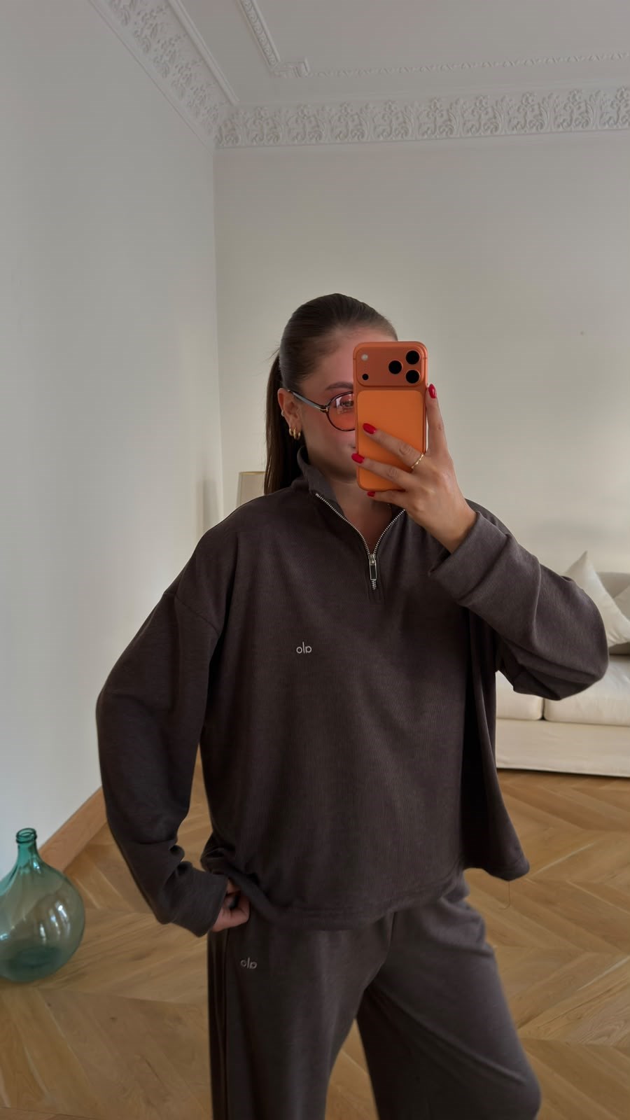 Kahve Dik Yaka Fitilli Yazı Baskılı Sweat Ve Eşofman Takım