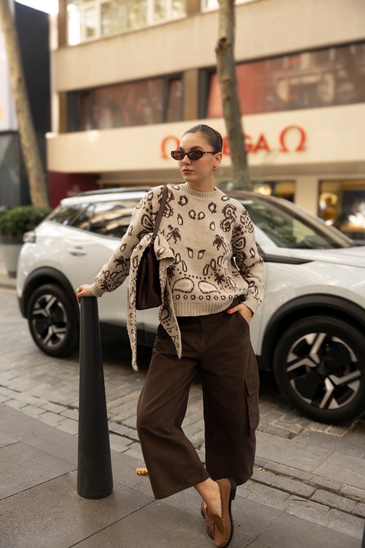 Kahve Kargo Cep Detaylı Bermuda Gabardin Pantolon
