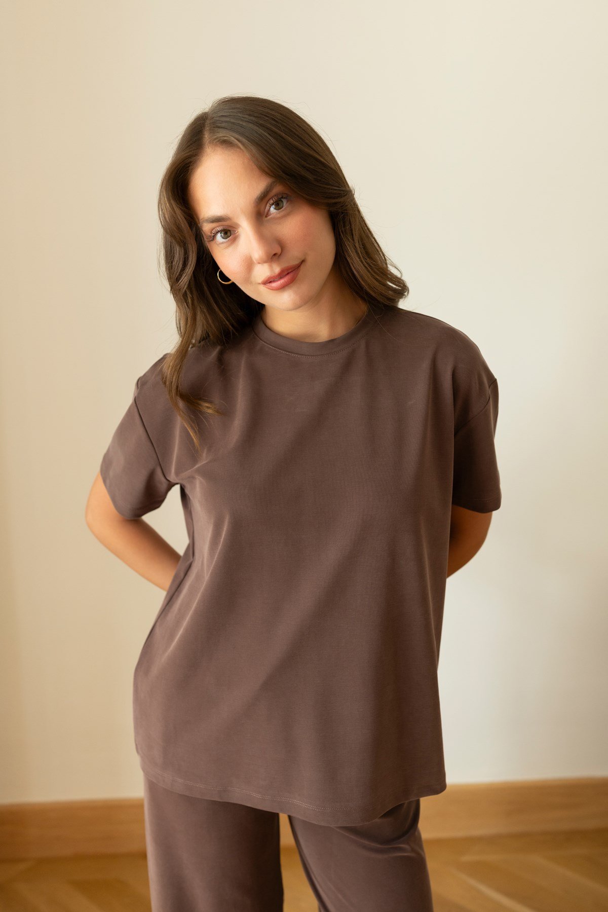Kahve Oversize T-Shirt Ve Pantolon Takım