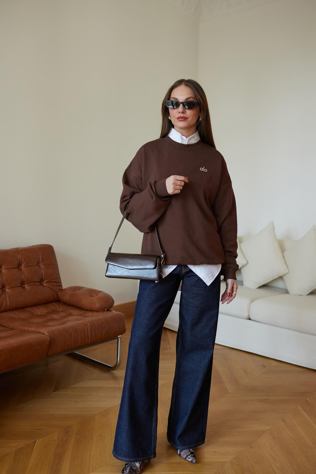 Kahve Yazı Baskılı Basic SweatShirt ( Ön Sipariş Ürünüdür 17.02.2025 Tarihinde Çıkacaktır)