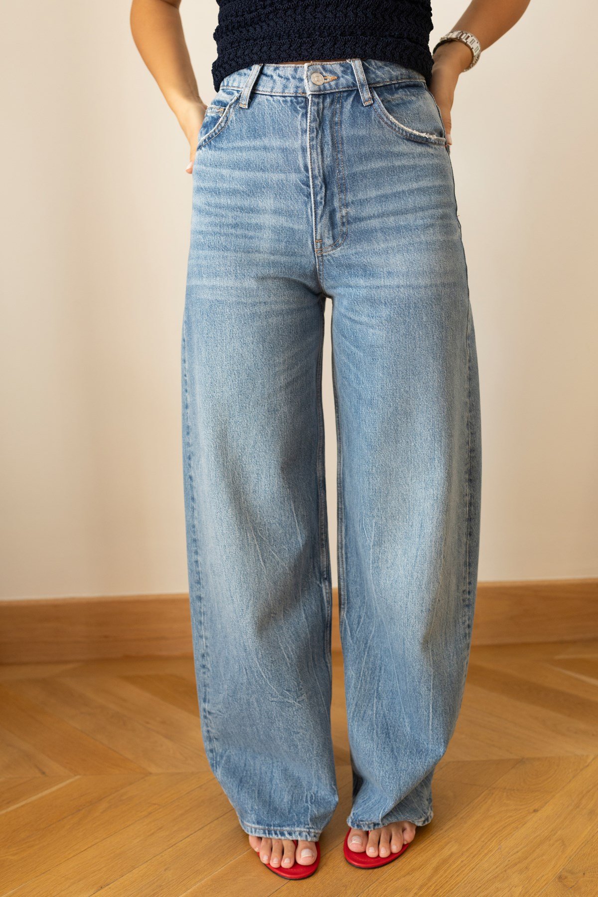 Klasik Jean Rengi Yüksek Bel Taşlamalı Palazzo Jean Pantolon