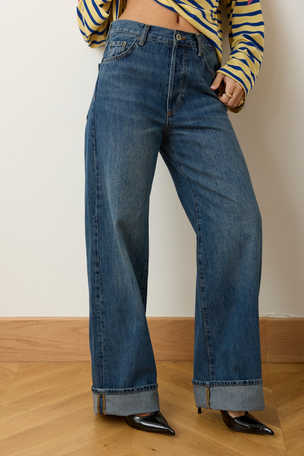 Klasik Jean Rengi Yüksek Bel Taşlamalı Palazzo Jean Pantolon