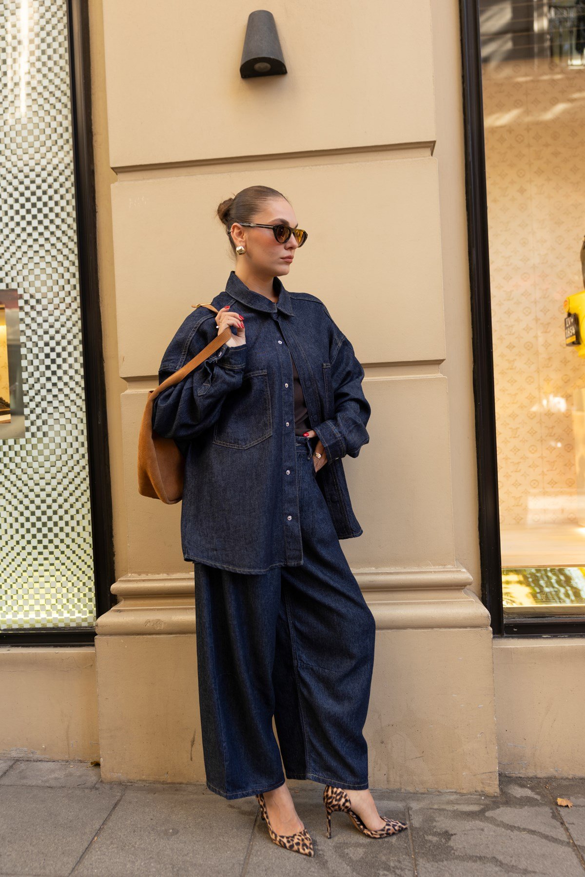 Lacivert Çıtçıt Düğmeli Büyük Cepli Oversize Denim Gömlek