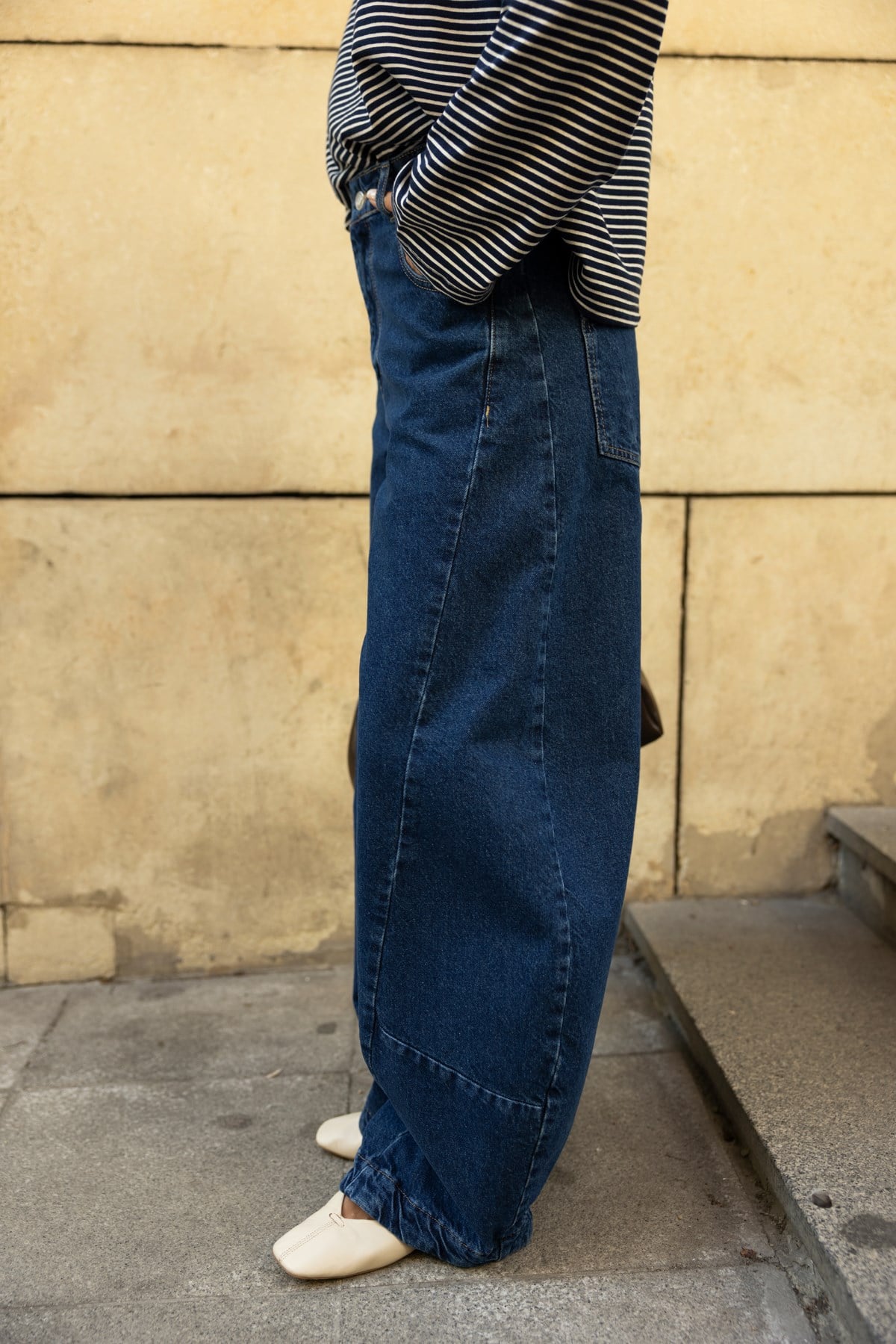Lacivert Yüksek Bel Dikiş Detaylı Barrel Jean Pantolon