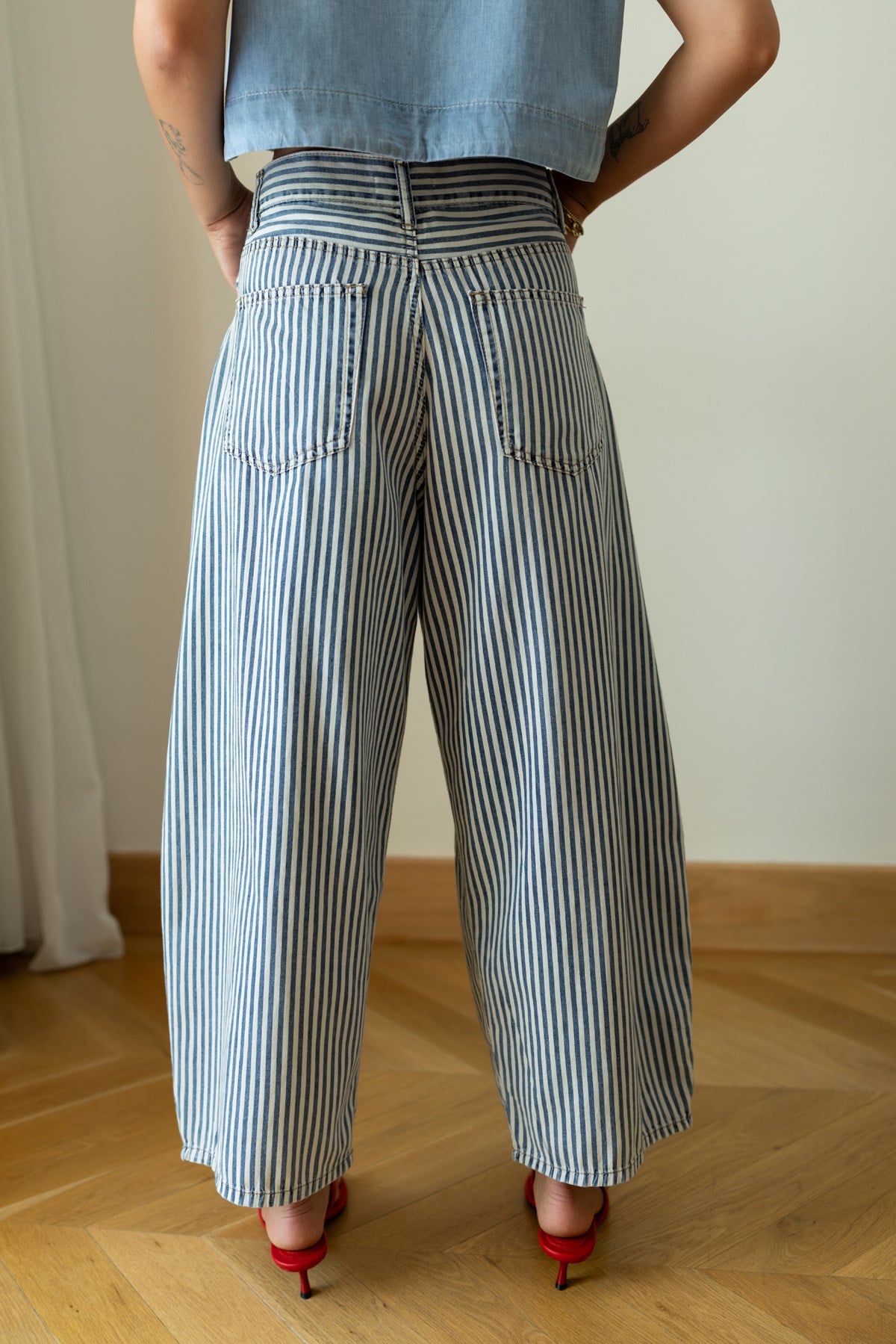Mavi-Beyaz Çizgili Slouchy Denim Pantolon