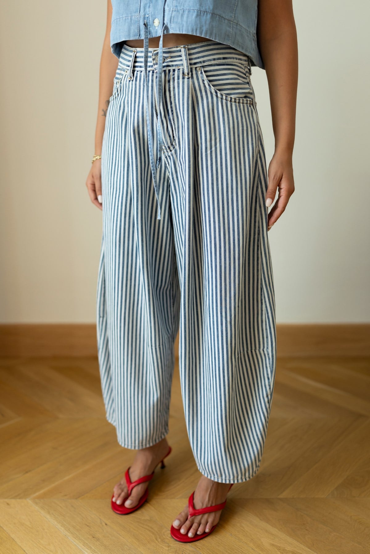 Mavi-Beyaz Çizgili Slouchy Denim Pantolon
