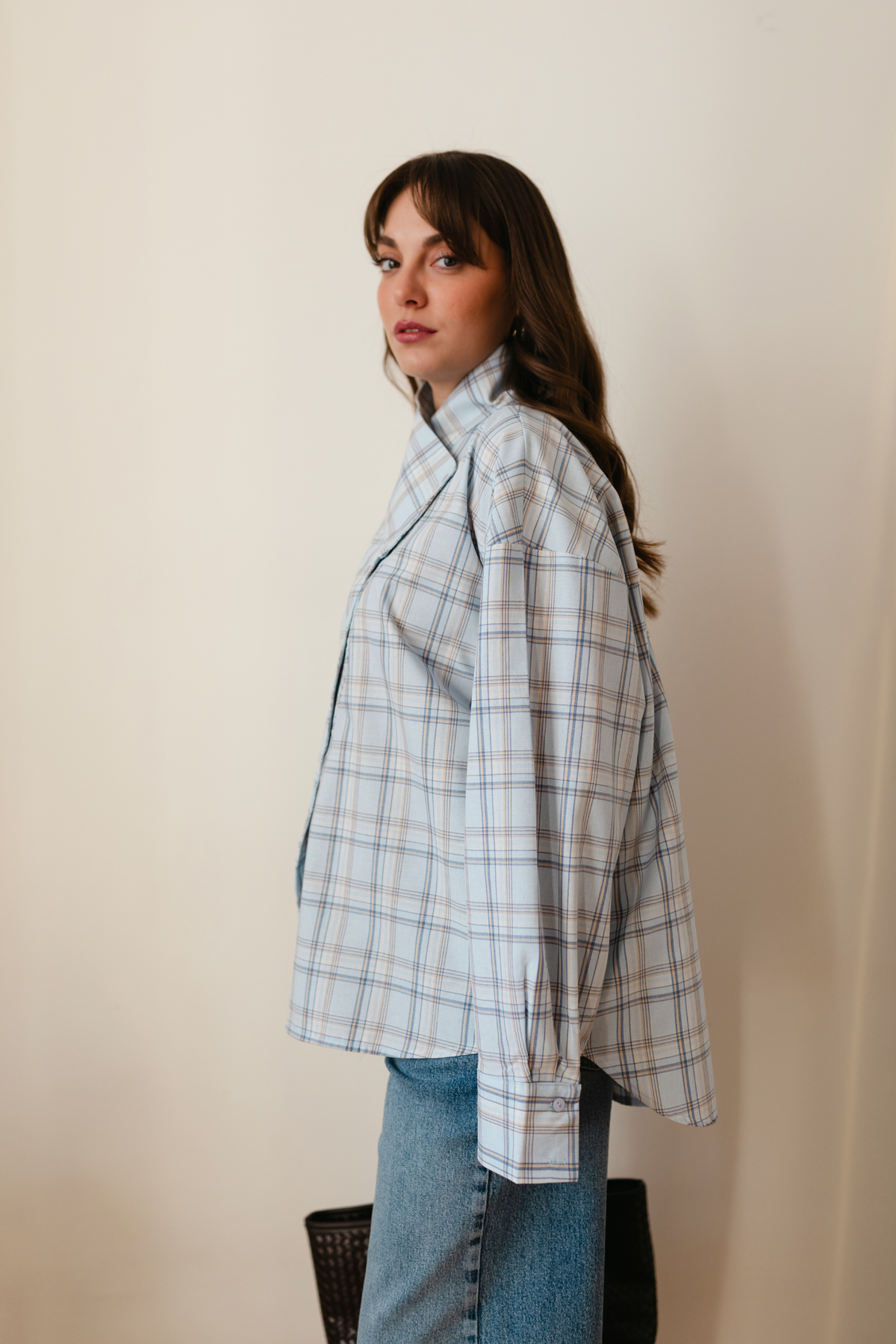 Mavi Çapraz Düğme Detaylı Oversize Gömlek
