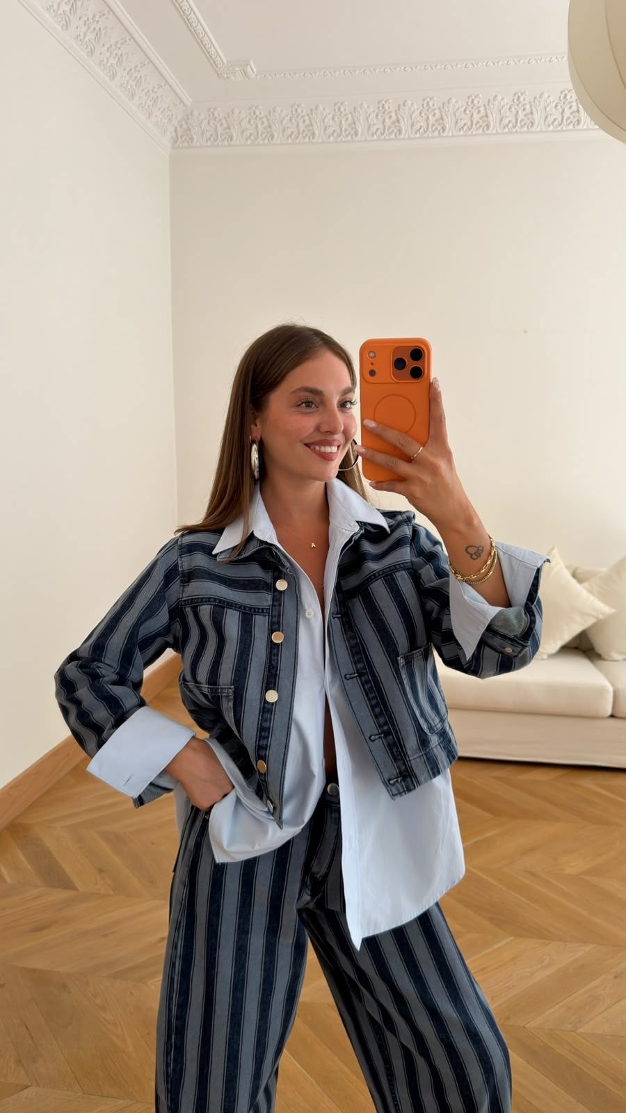 Mavi Şeritli Önden Cepli Denim Ceket
