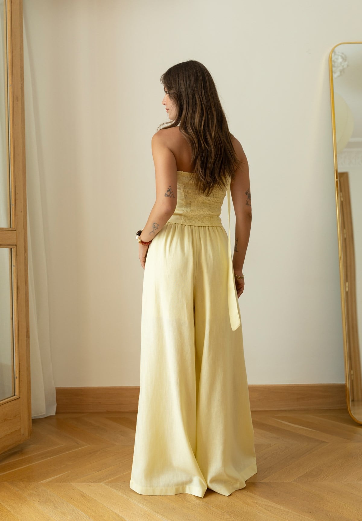 Sarı Sırtı Lastikli Straplez Crop Ve Pantolon Takım