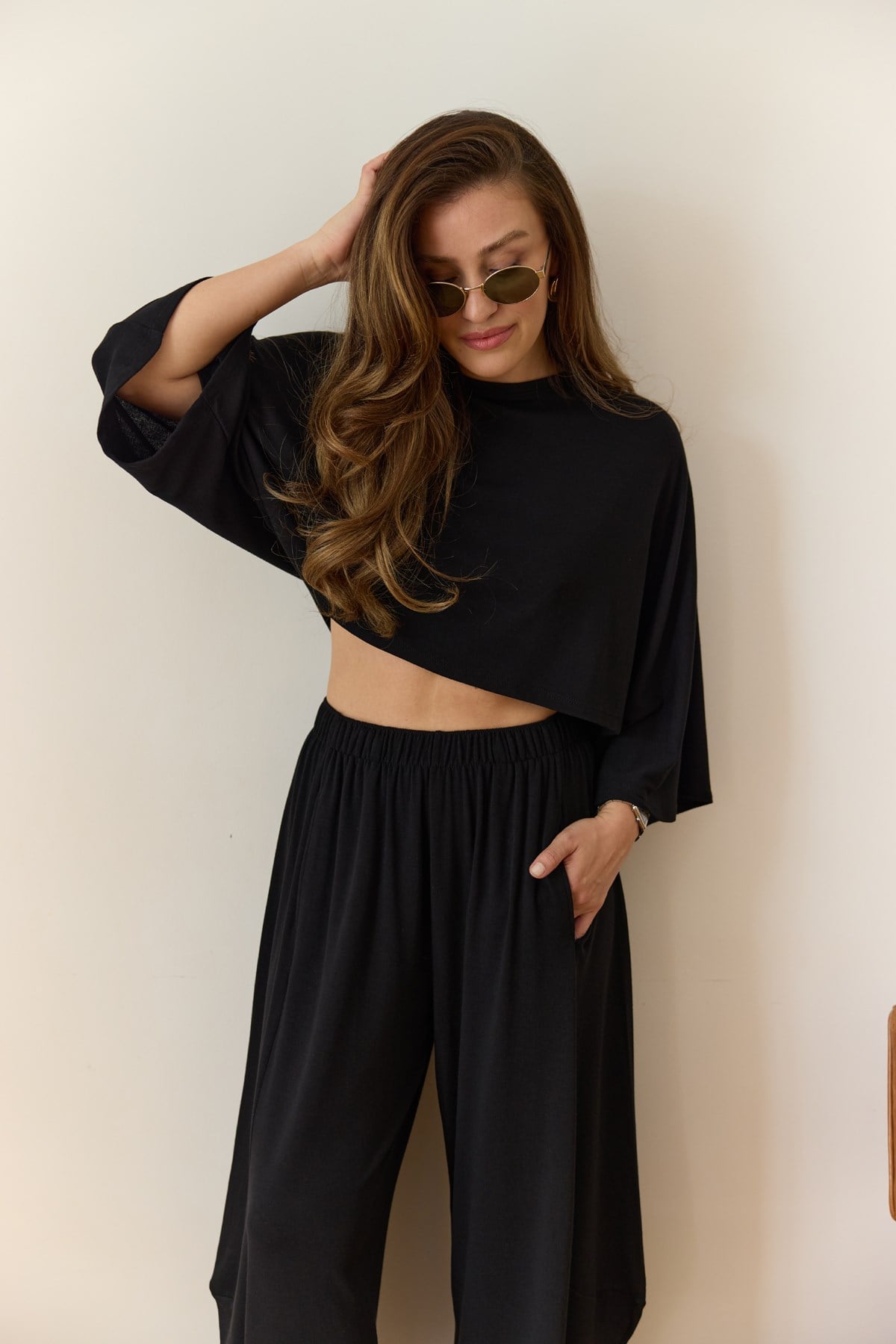 Siyah Bisiklet Yaka Crop Panço Bluz