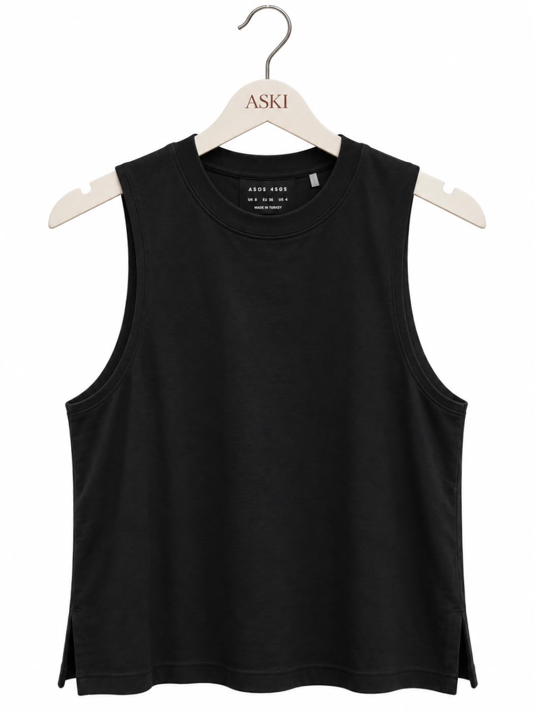 Siyah Bisiklet Yaka Sıfır Kol Yandan Yırtmaçlı T-Shirt
