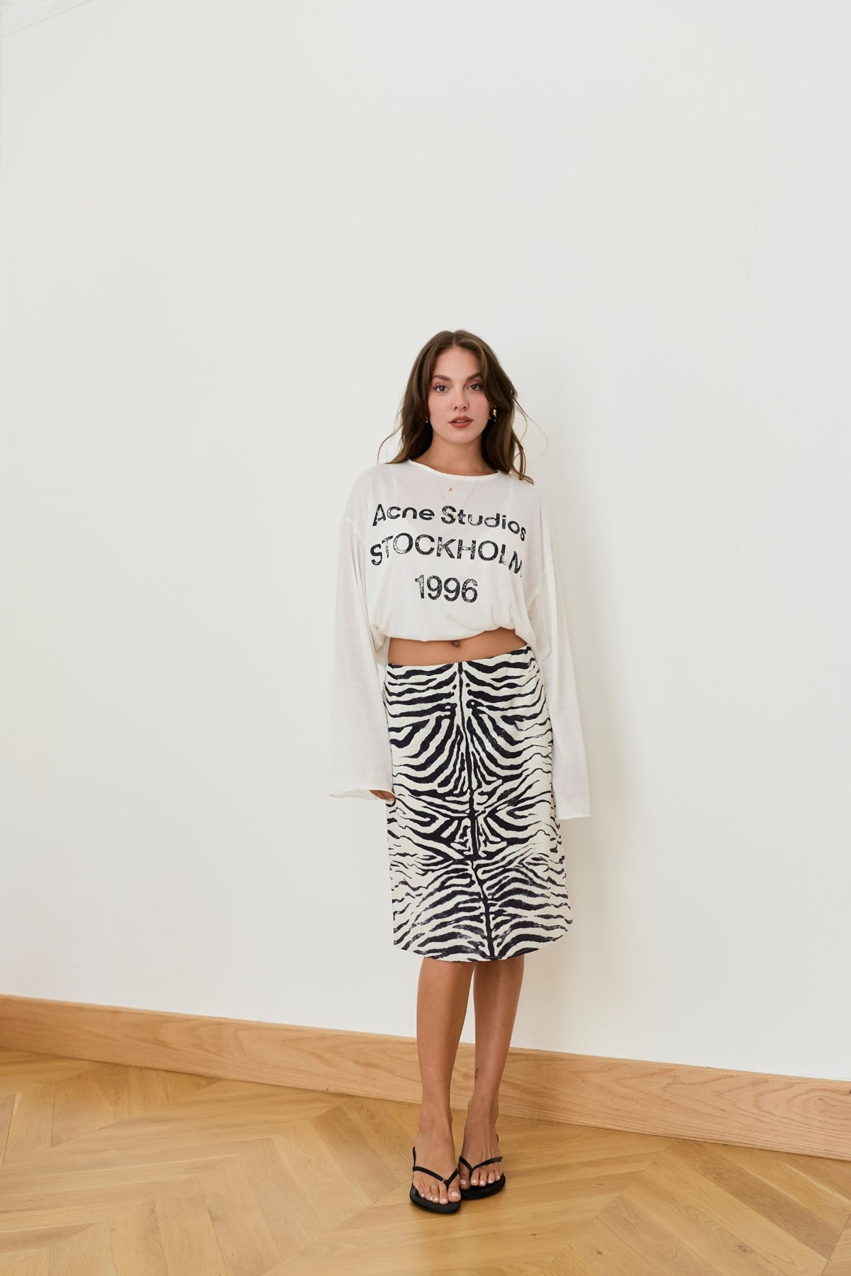 Siyah- Ekru Zebra Desen Etek