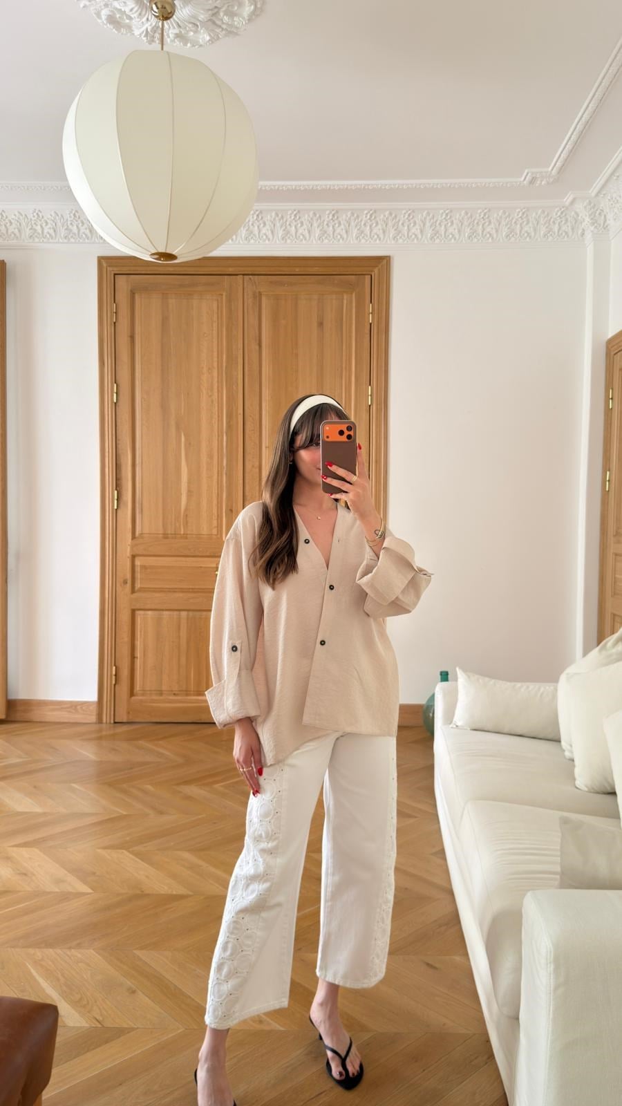 Taş V Yaka Asimetrik Kesim Oversize Bluz