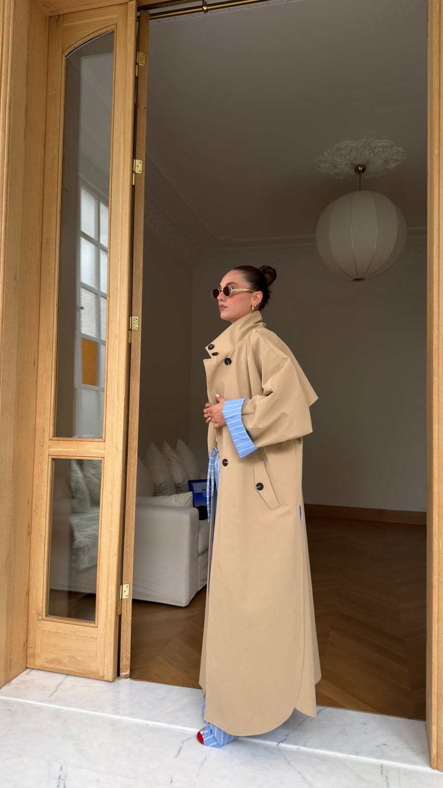 Vizon Ekose Astar Detaylı Yandan Yırtmaç Detaylı Trençkot