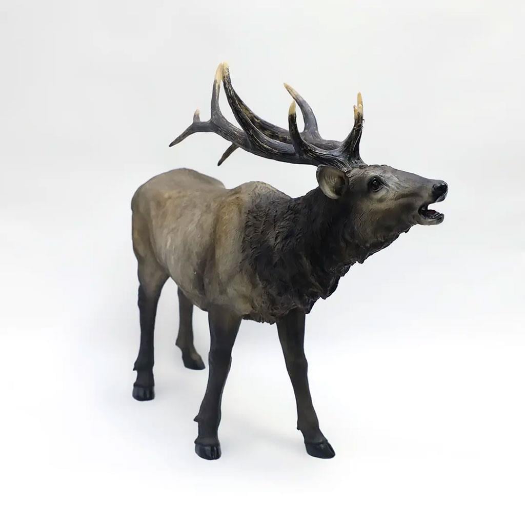 geyik-heykeli-ce-8ad.jpg