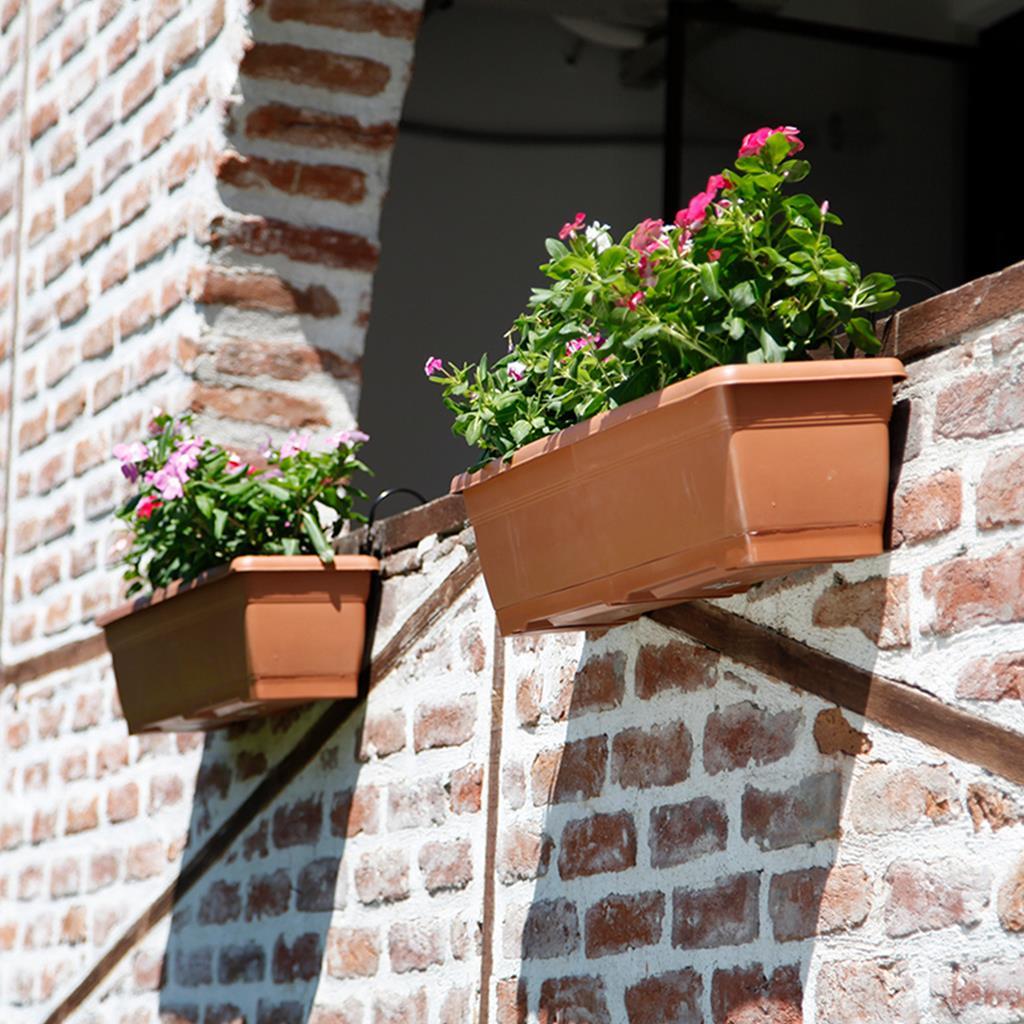 serinova-villa-balkon-saksi-14-lt-2a2a4b.jpg