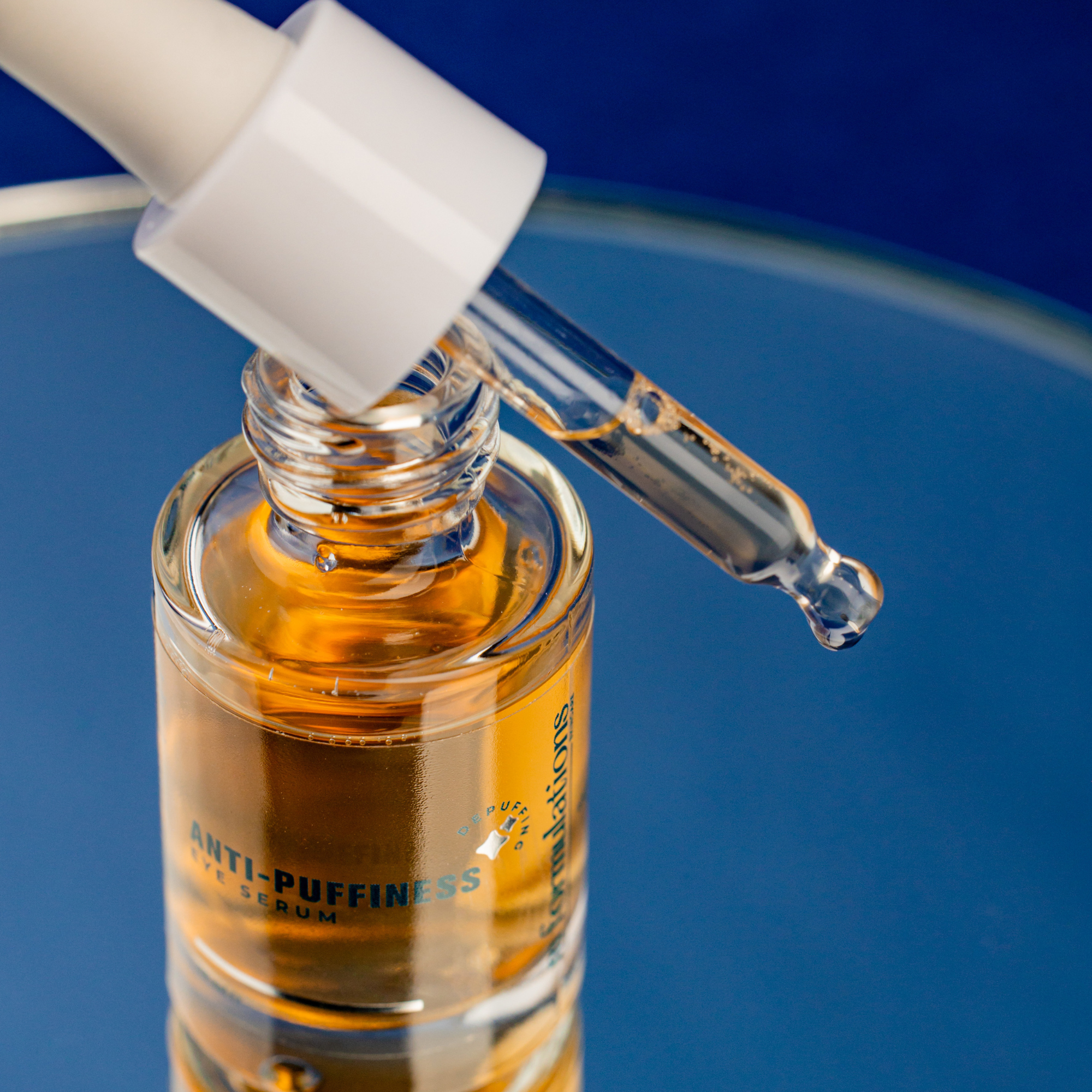 Torbalanma Karşıtı C Vitamini İçeren Göz Serumu 15ml