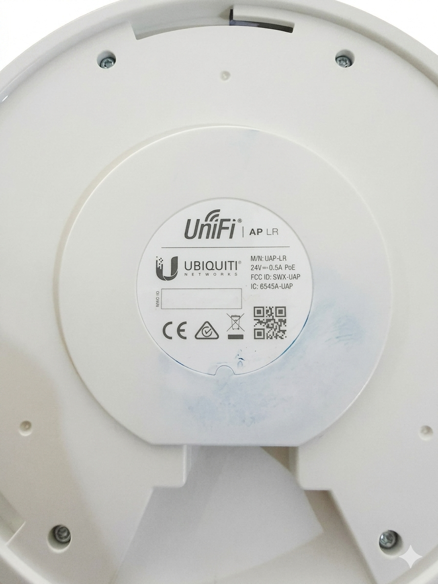 Ubiquiti UBNT UAP-LR 2,4 Ghz UniFi Enterprise AP-Long Range 300Mbps Access Point | Kutusuz | Outlet | Adaptörsüz | Montaj Aparatı Yok | 2. El