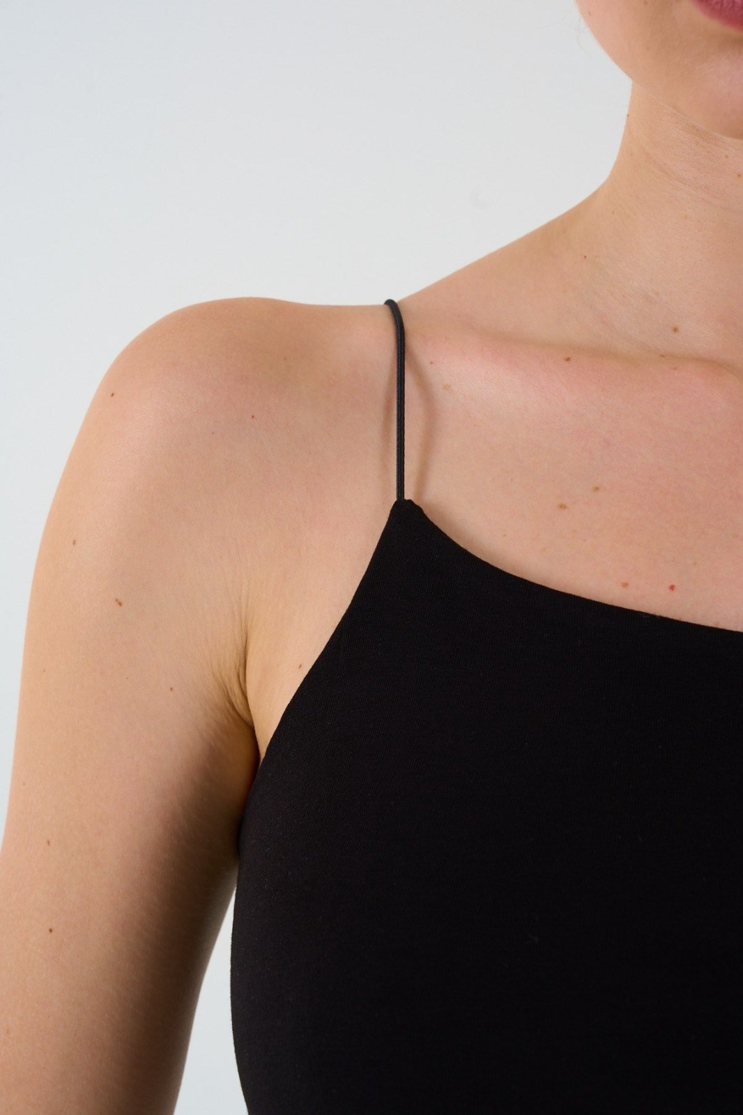  Askılı Atlet SİYAH